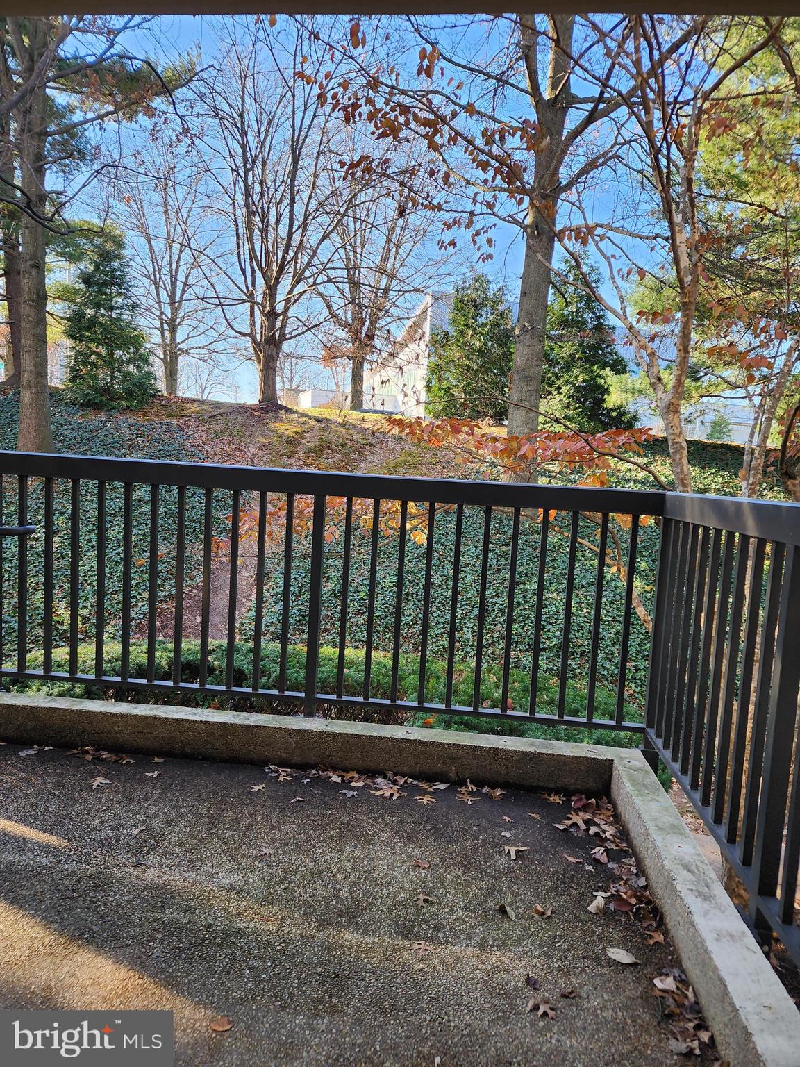 CHRISTOPHER COURT - Residential Lease