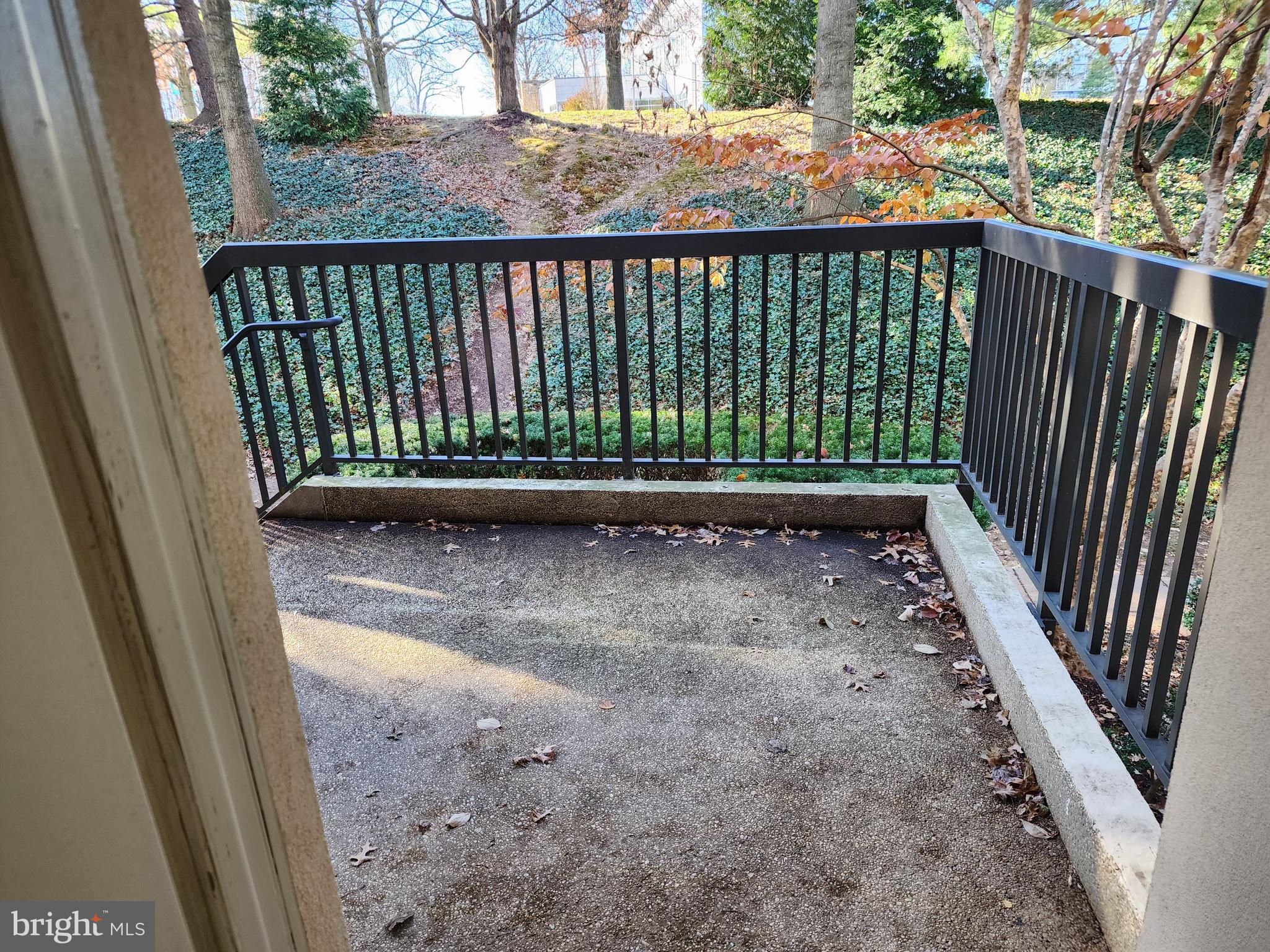 CHRISTOPHER COURT - Residential Lease