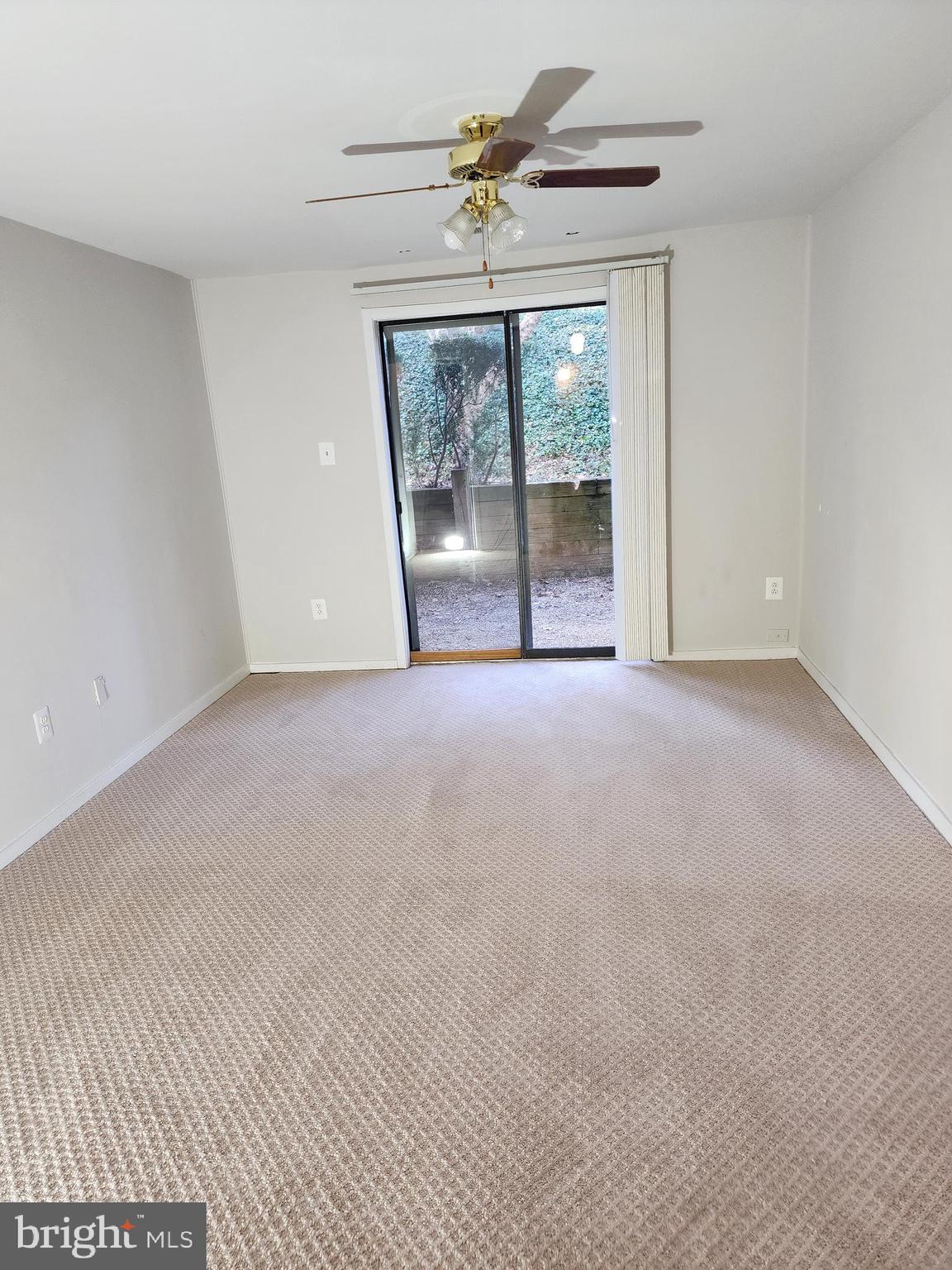 CHRISTOPHER COURT - Residential Lease