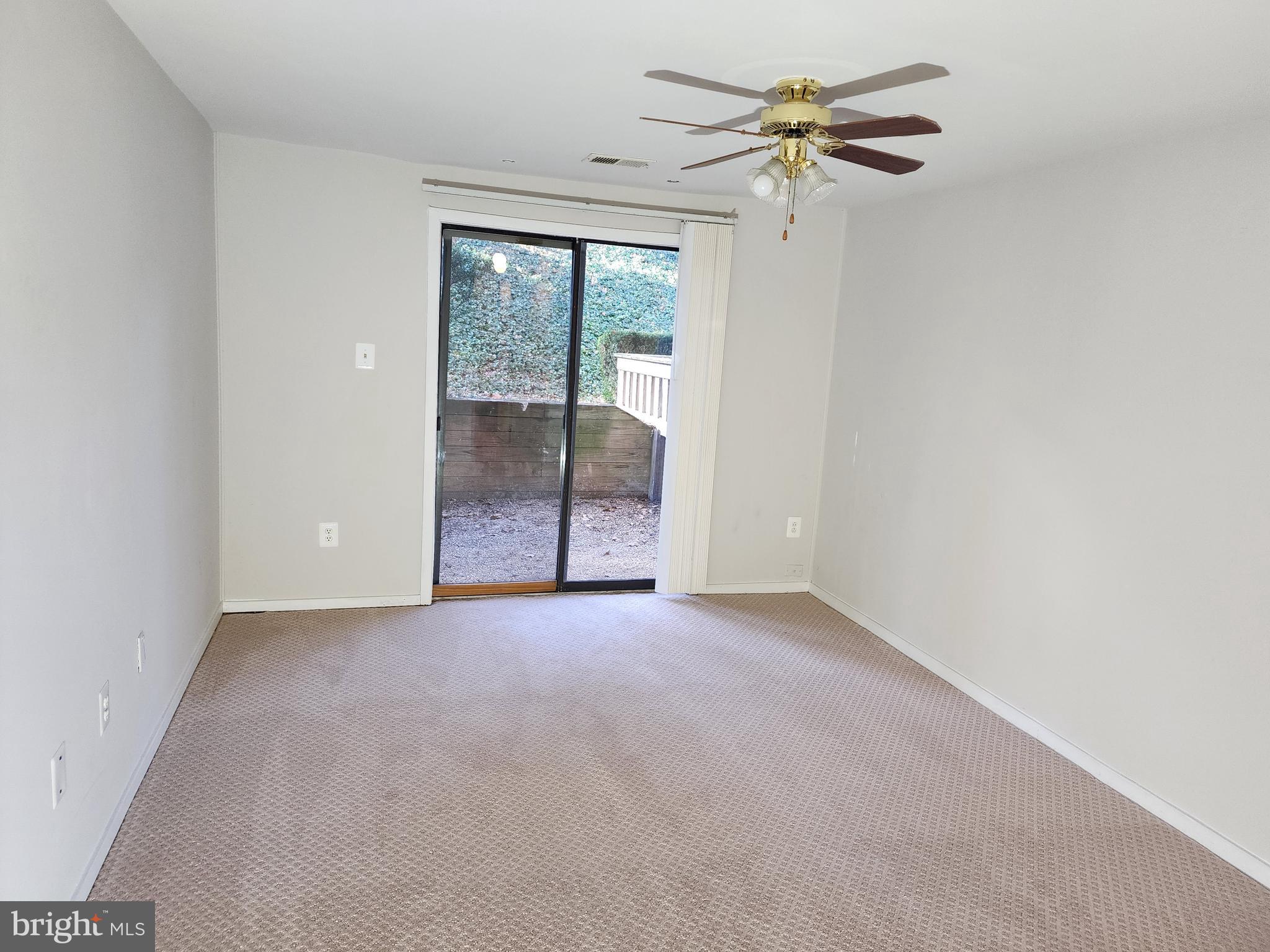 CHRISTOPHER COURT - Residential Lease