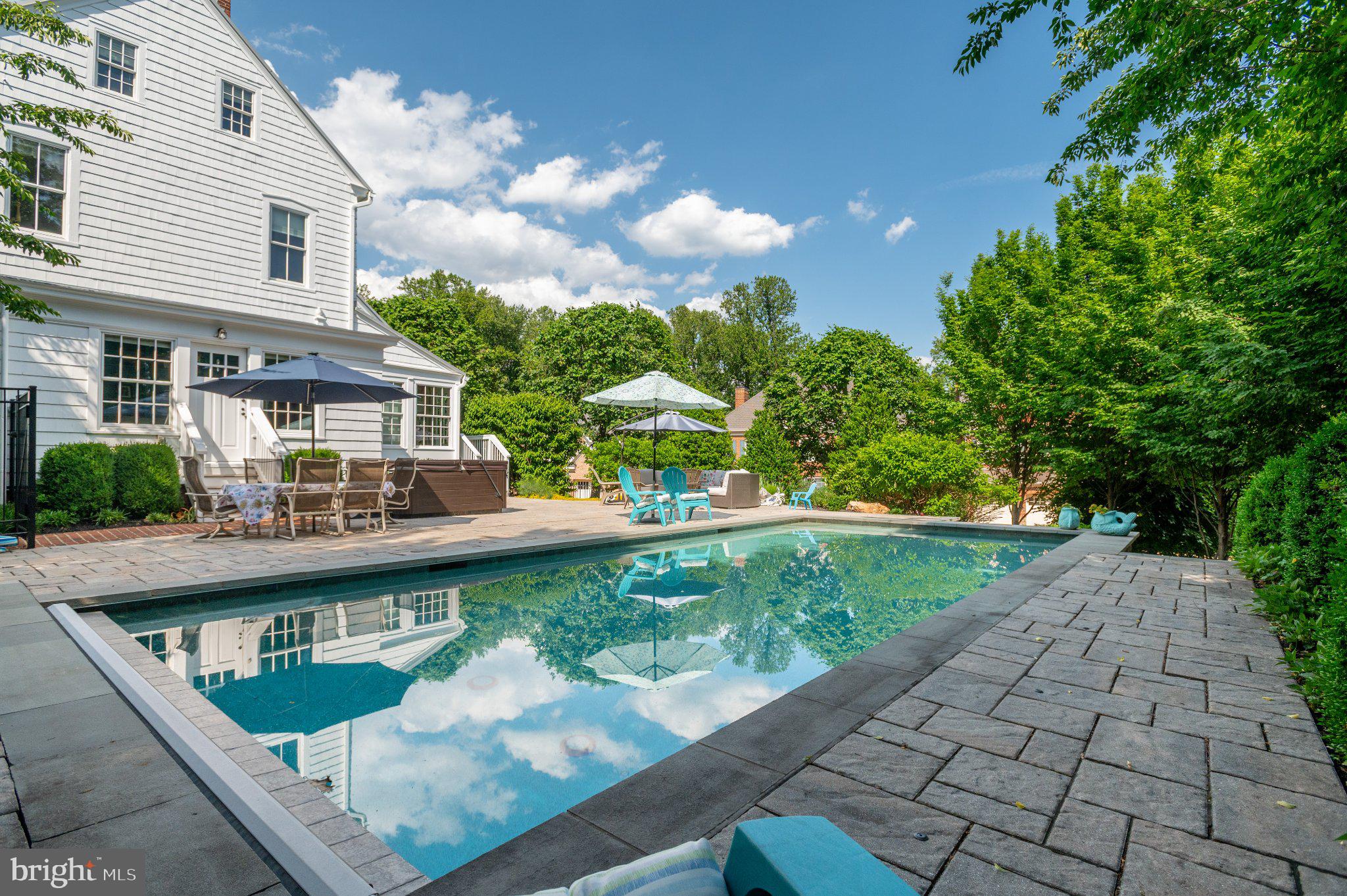 PICKETT'S RESERVE - Residential