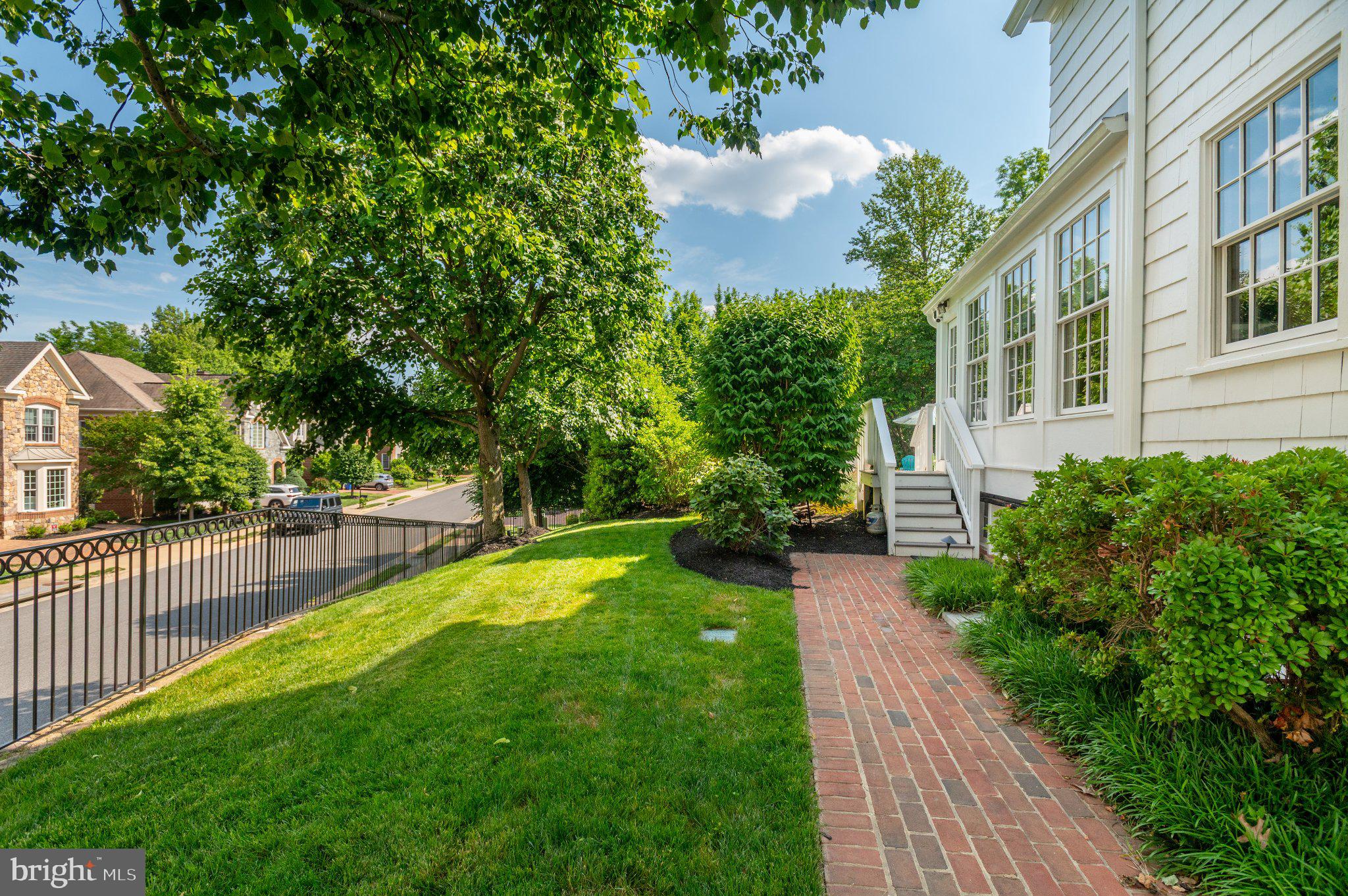 PICKETT'S RESERVE - Residential