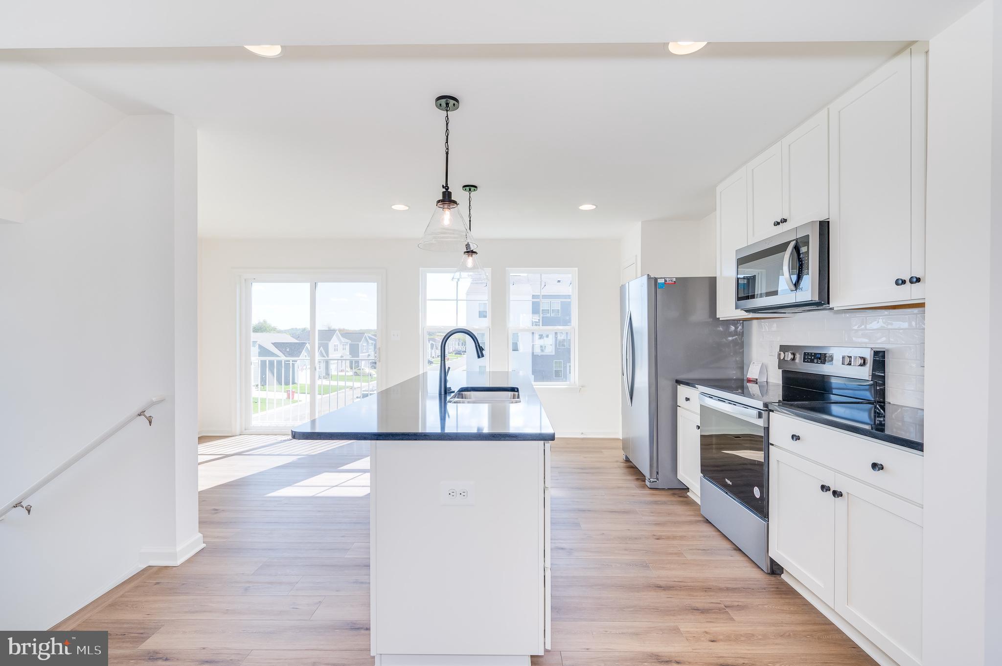 OVERLOOK AT RIVERSIDE TOWNHOMES - Residential Lease