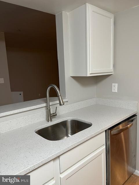 BRIDGEPORT CONDO-PHASE 6 - Residential Lease