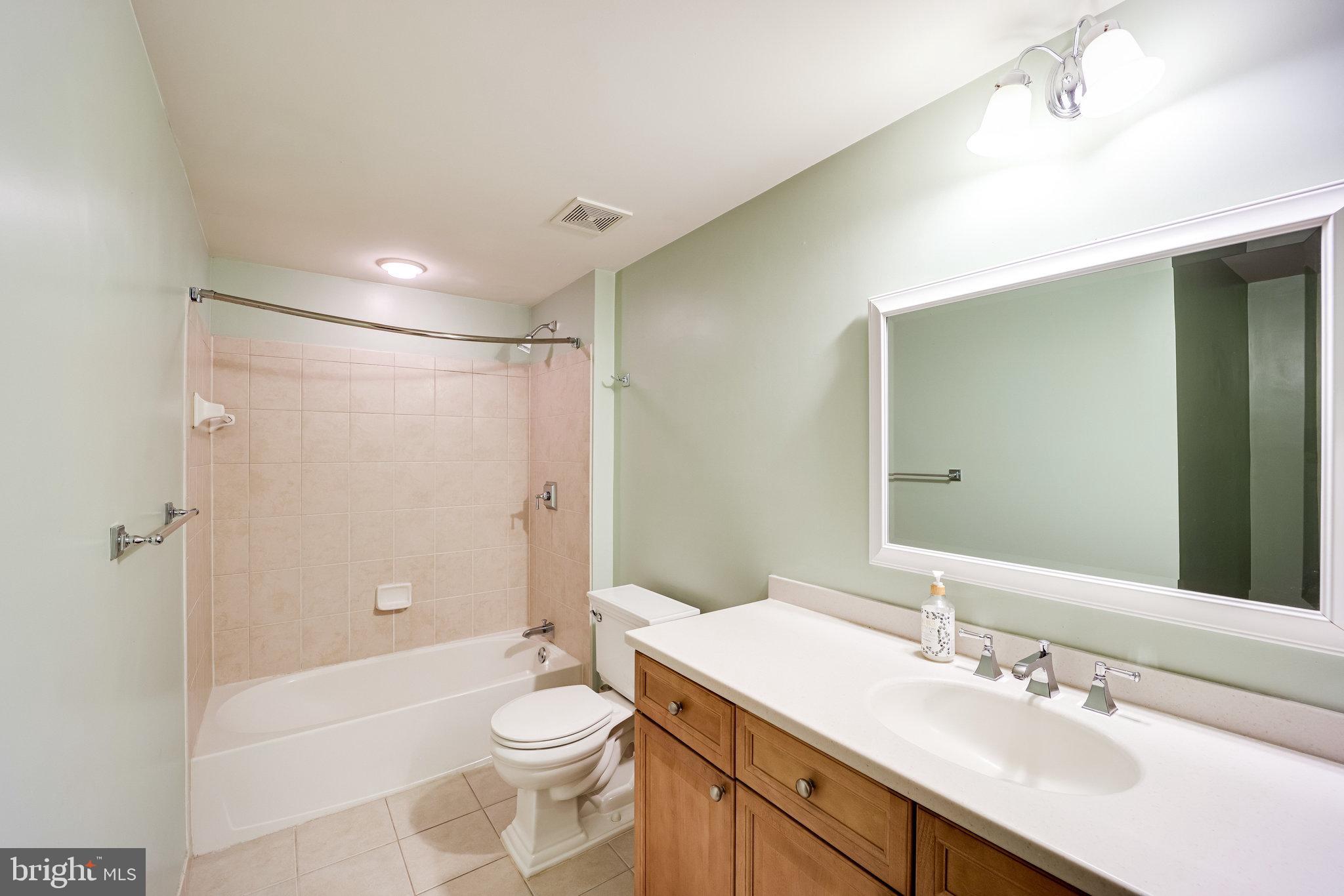 THE PRESCOTT - Residential Lease