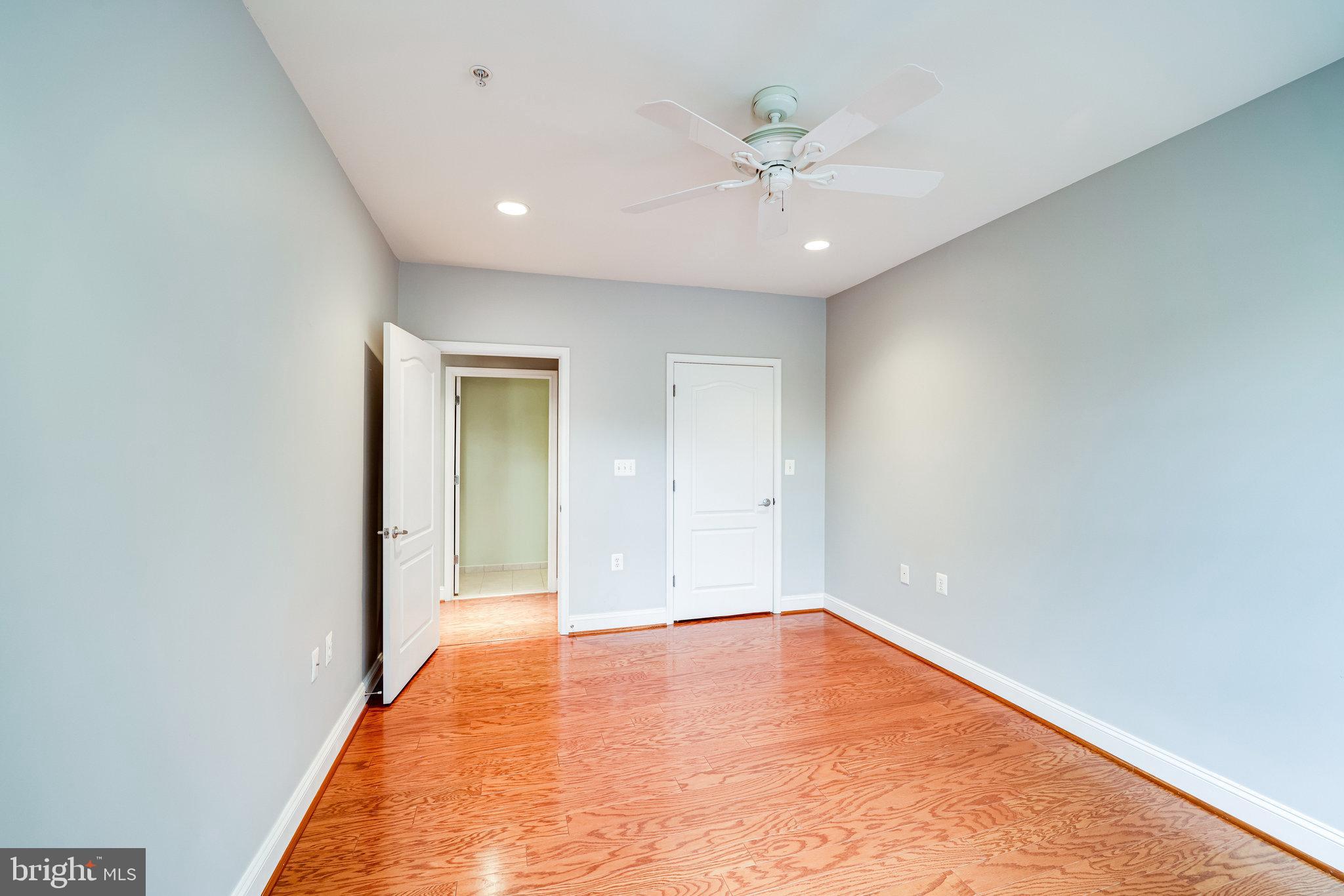 THE PRESCOTT - Residential Lease