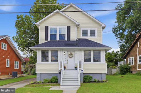 Photo of 1313 Poplar Avenue, BALTIMORE, MD 21227 (MLS # MDBC2171064)