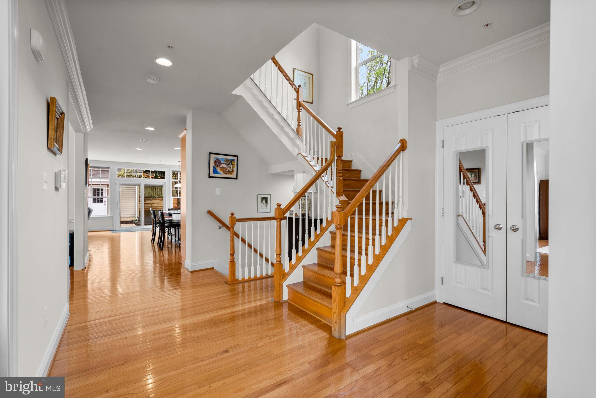 11218 UPTON DRIVE