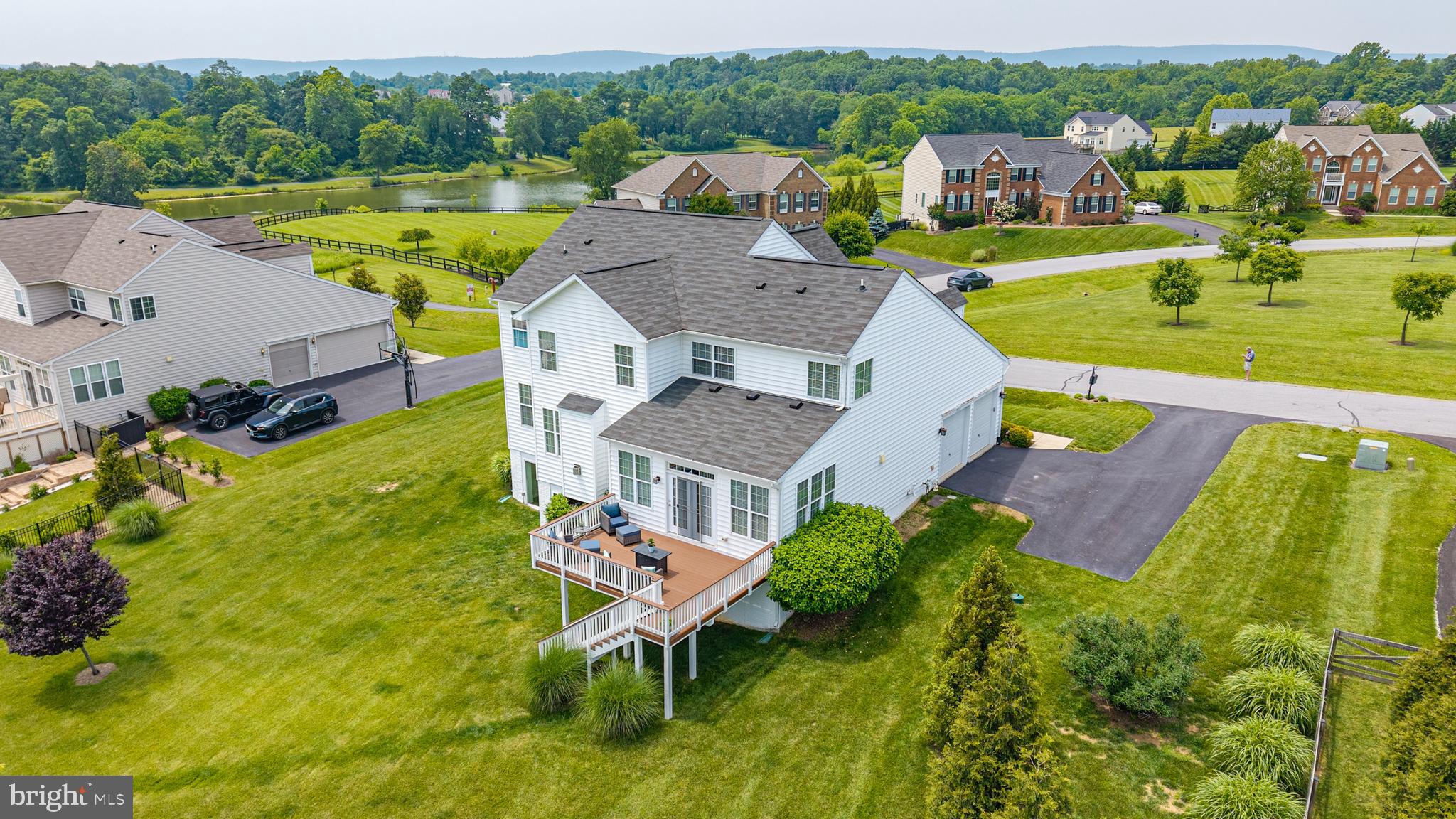 36747 POND SIDE LANE