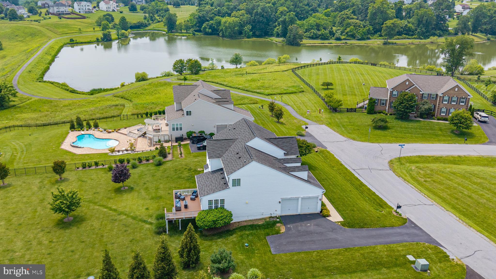 36747 POND SIDE LANE