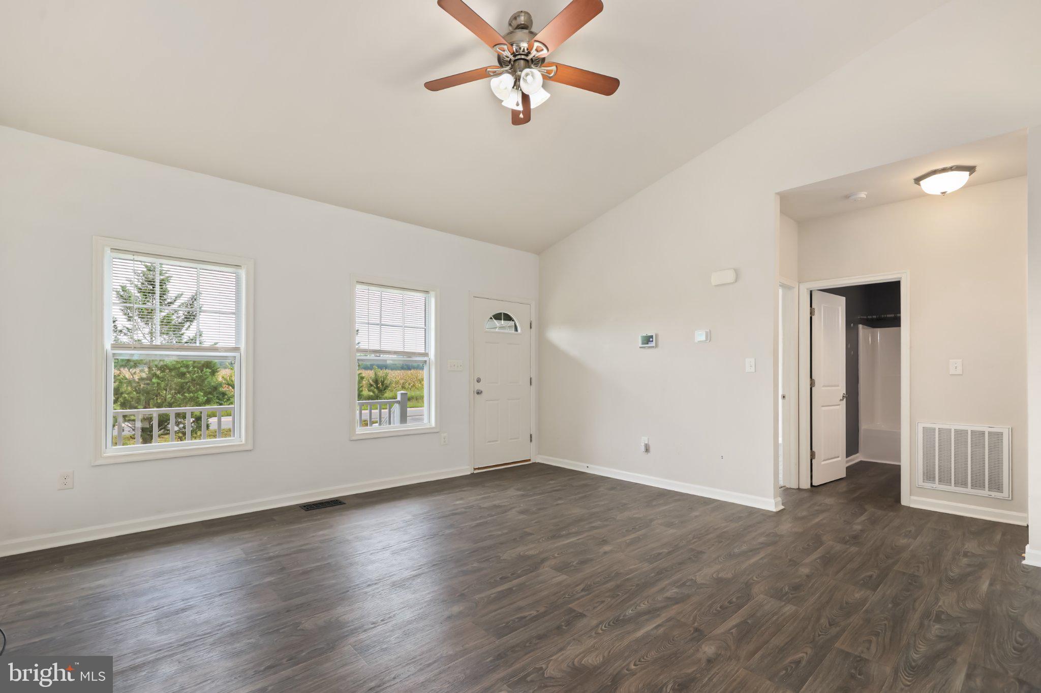 1475 BOWIE ROAD