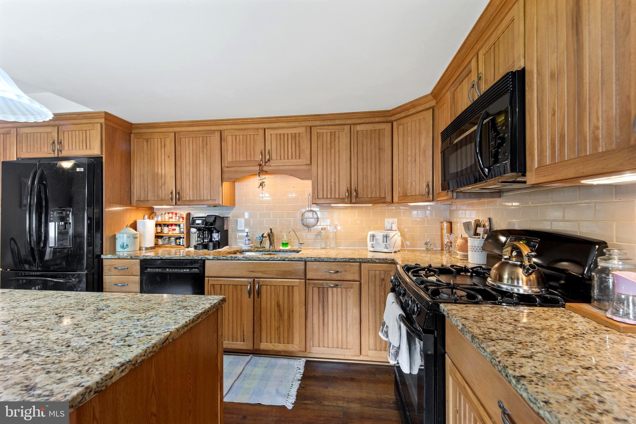 BROOKWOOD ESTS - Residential