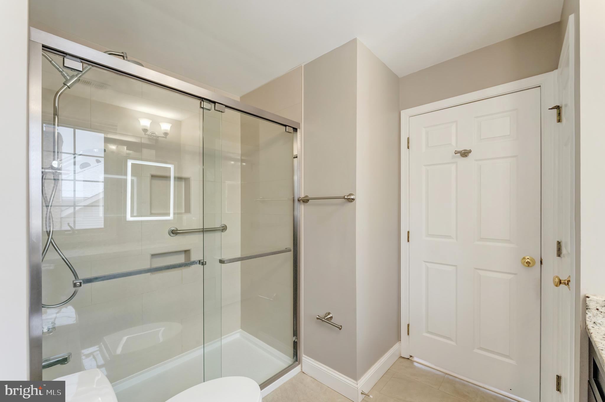 MIDDLETON FARM - Residential