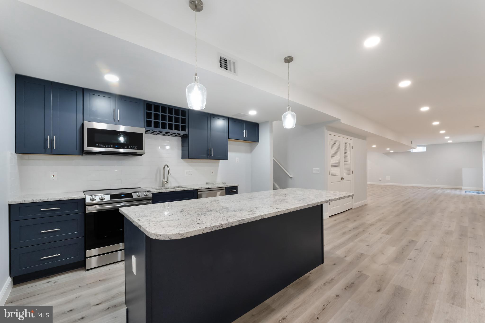 MIDDLETON FARM - Residential