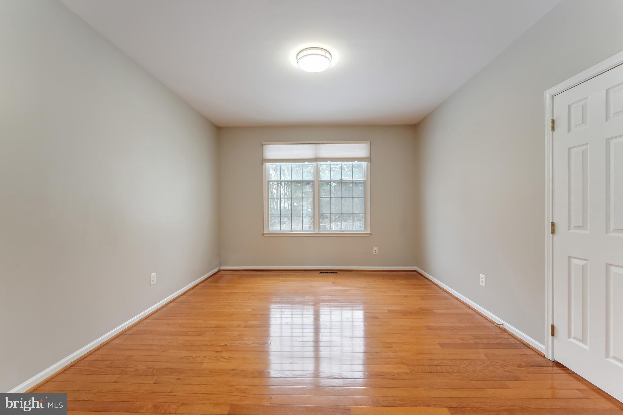 MIDDLETON FARM - Residential