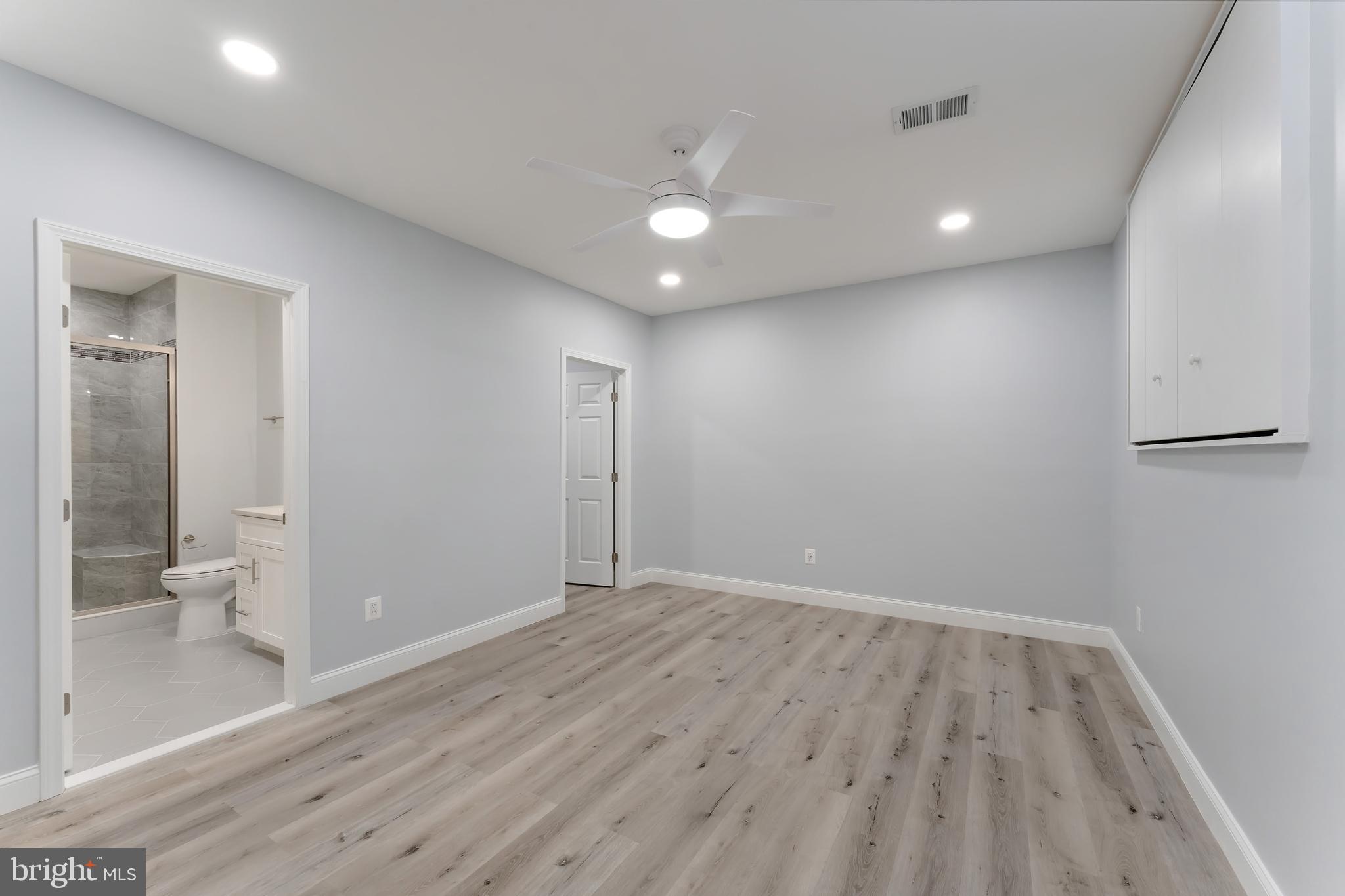 MIDDLETON FARM - Residential