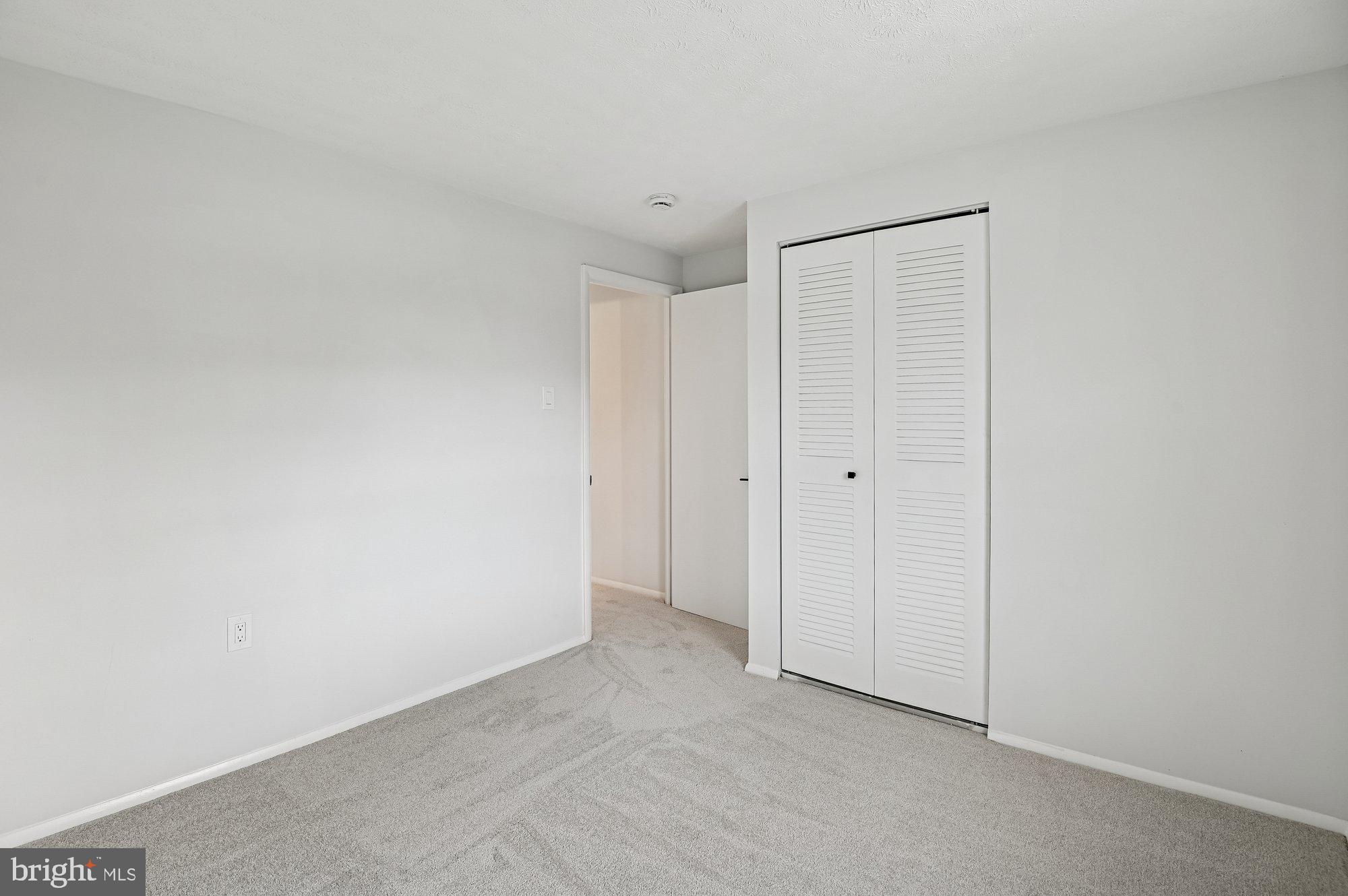 FOUR SEASONS ESTATES - Residential