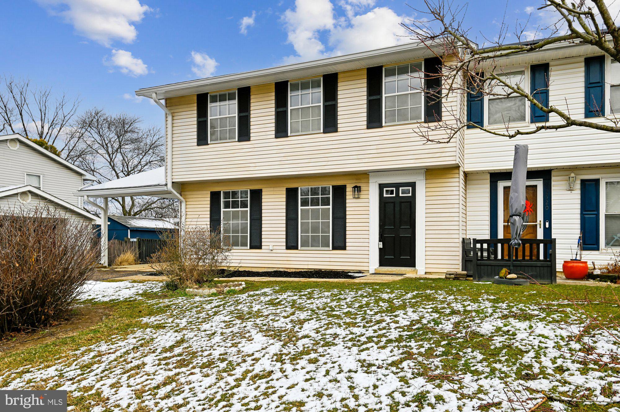 FOUR SEASONS ESTATES - Residential