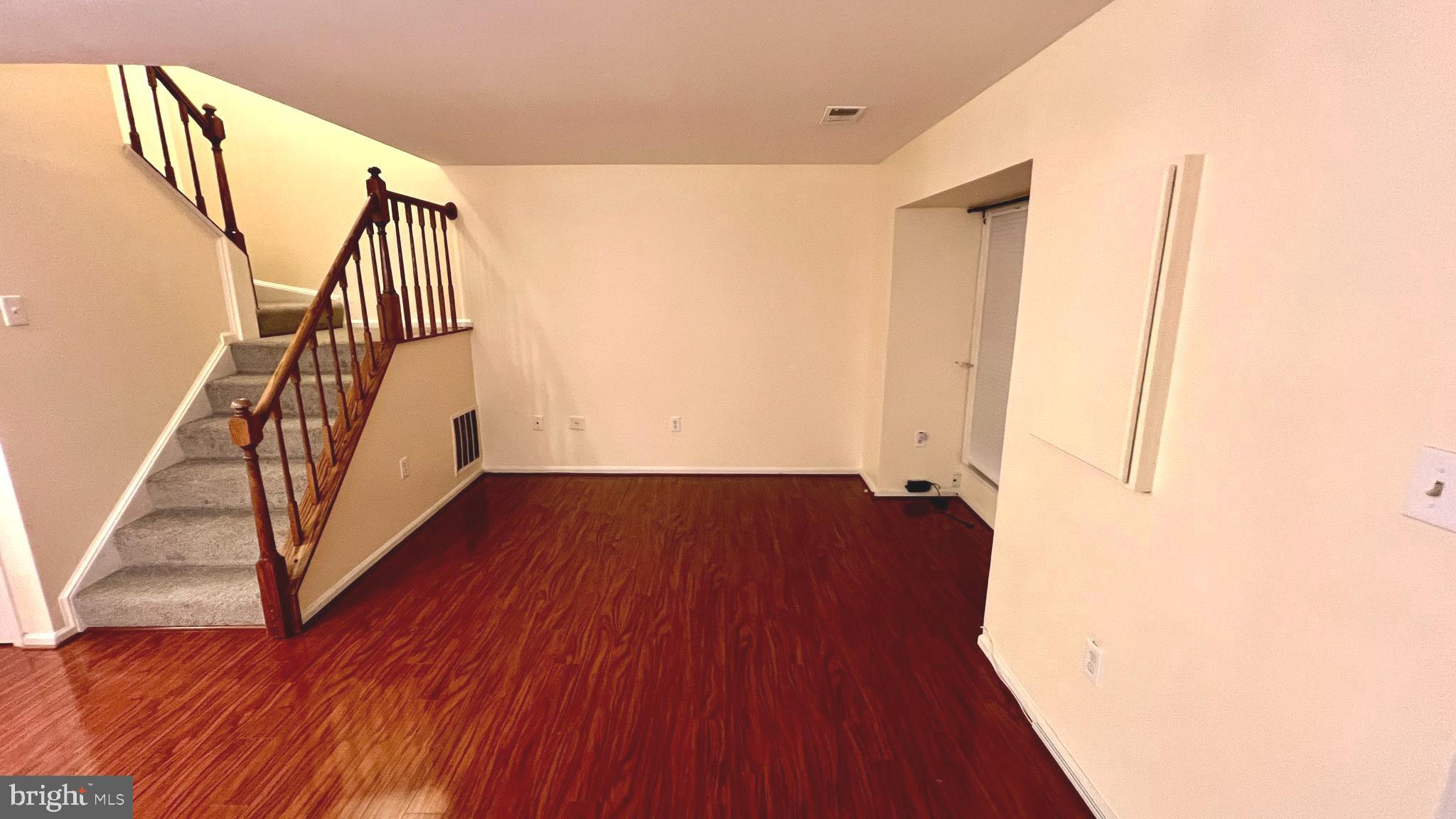 NEWGATE - Residential Lease