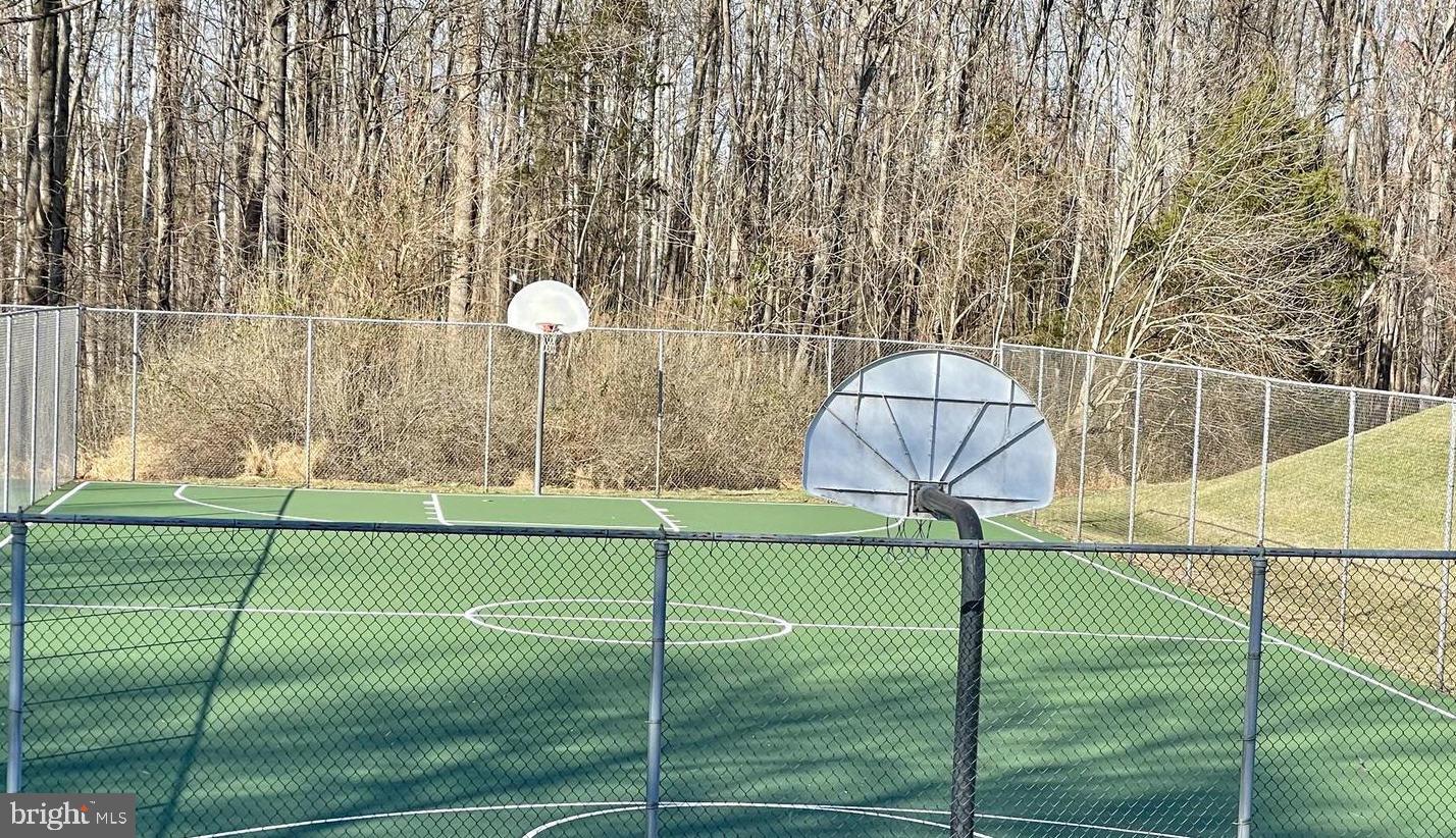 NEWGATE - Residential Lease