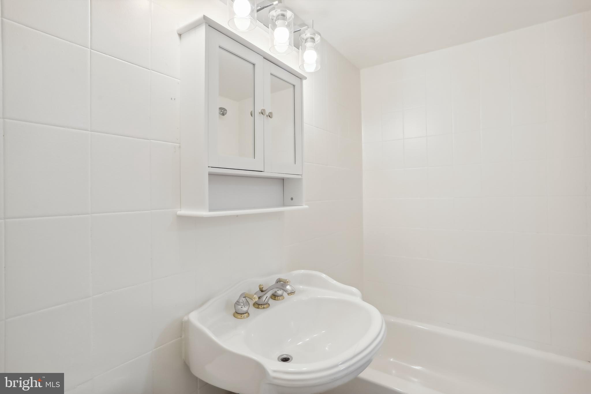 WYNGATE - Residential Lease