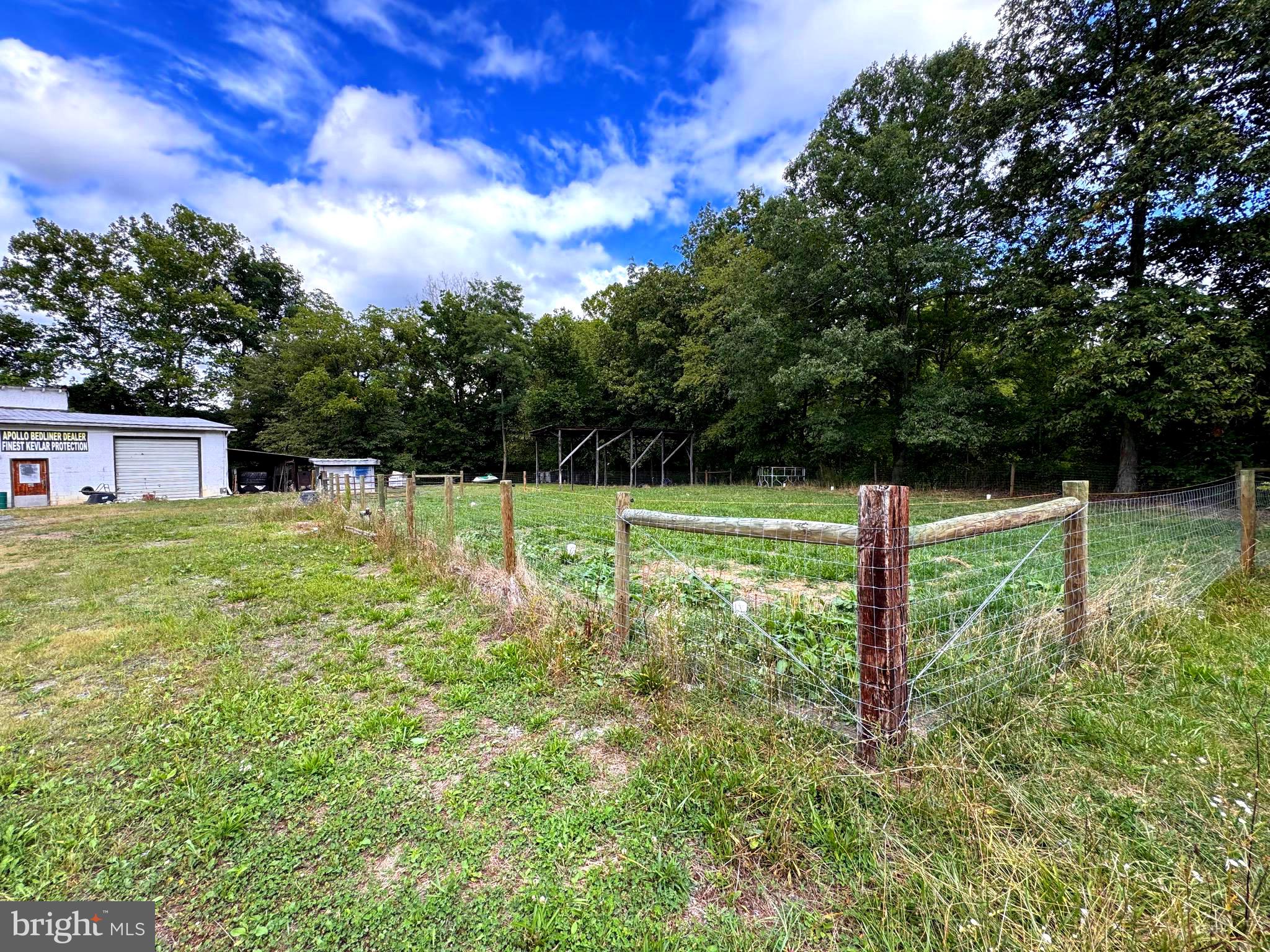 LUNICE CREEK - Residential