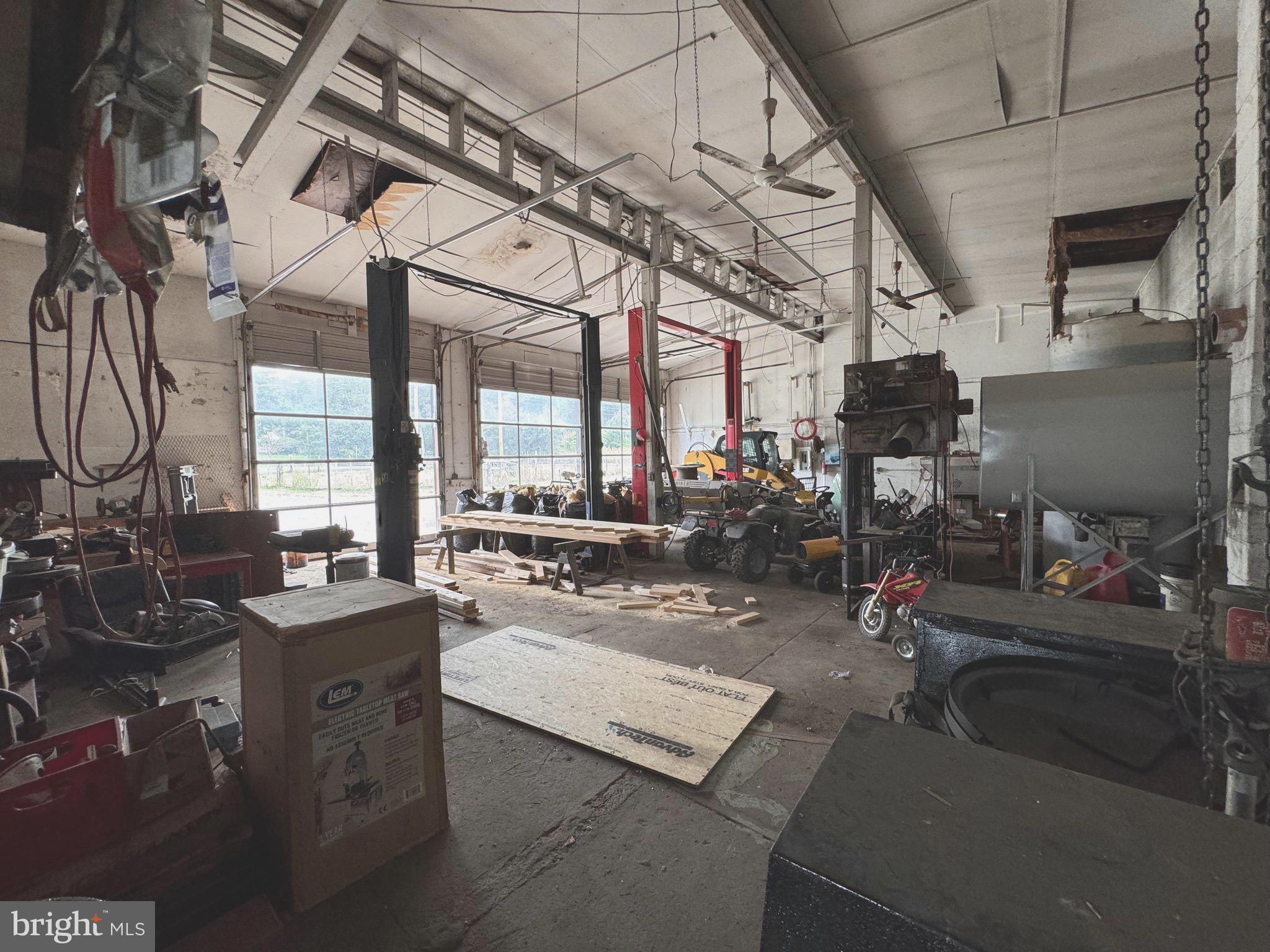 LUNICE CREEK - Residential