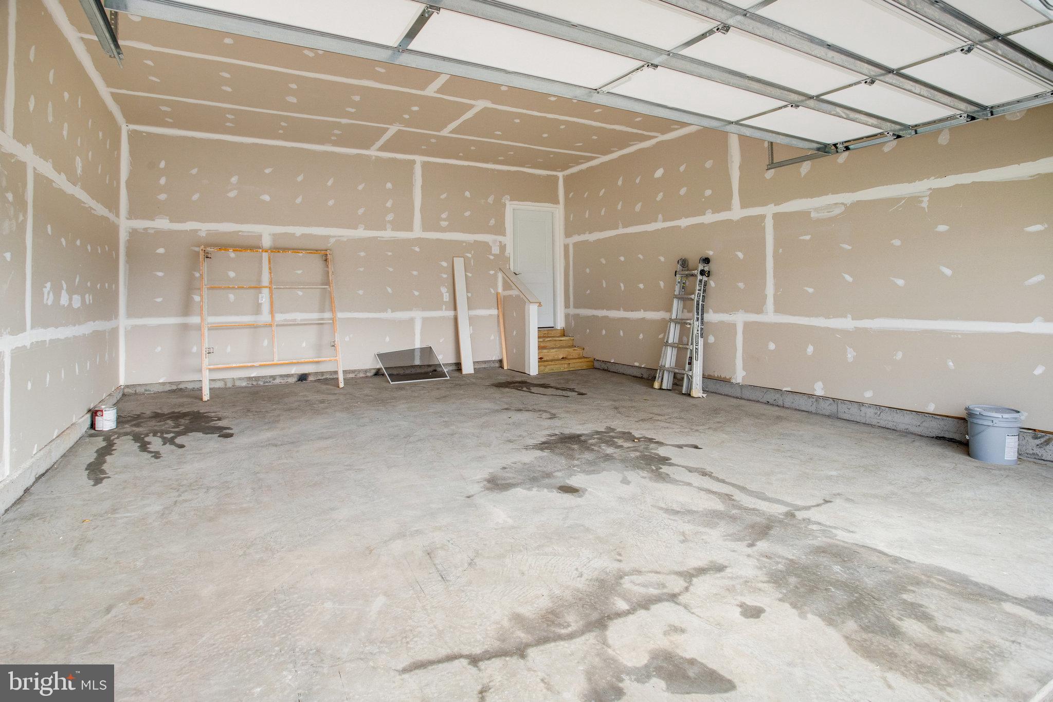 NEW POST ON THE RAPPAHANNOCK - Residential