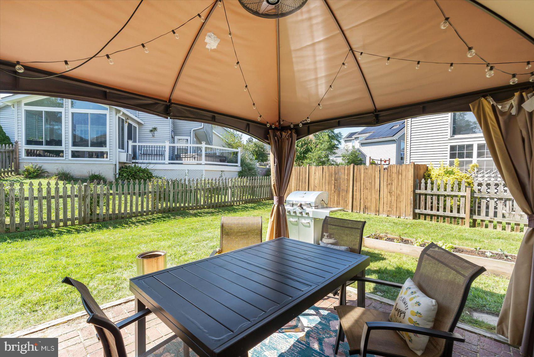 BROOKHURST - Residential