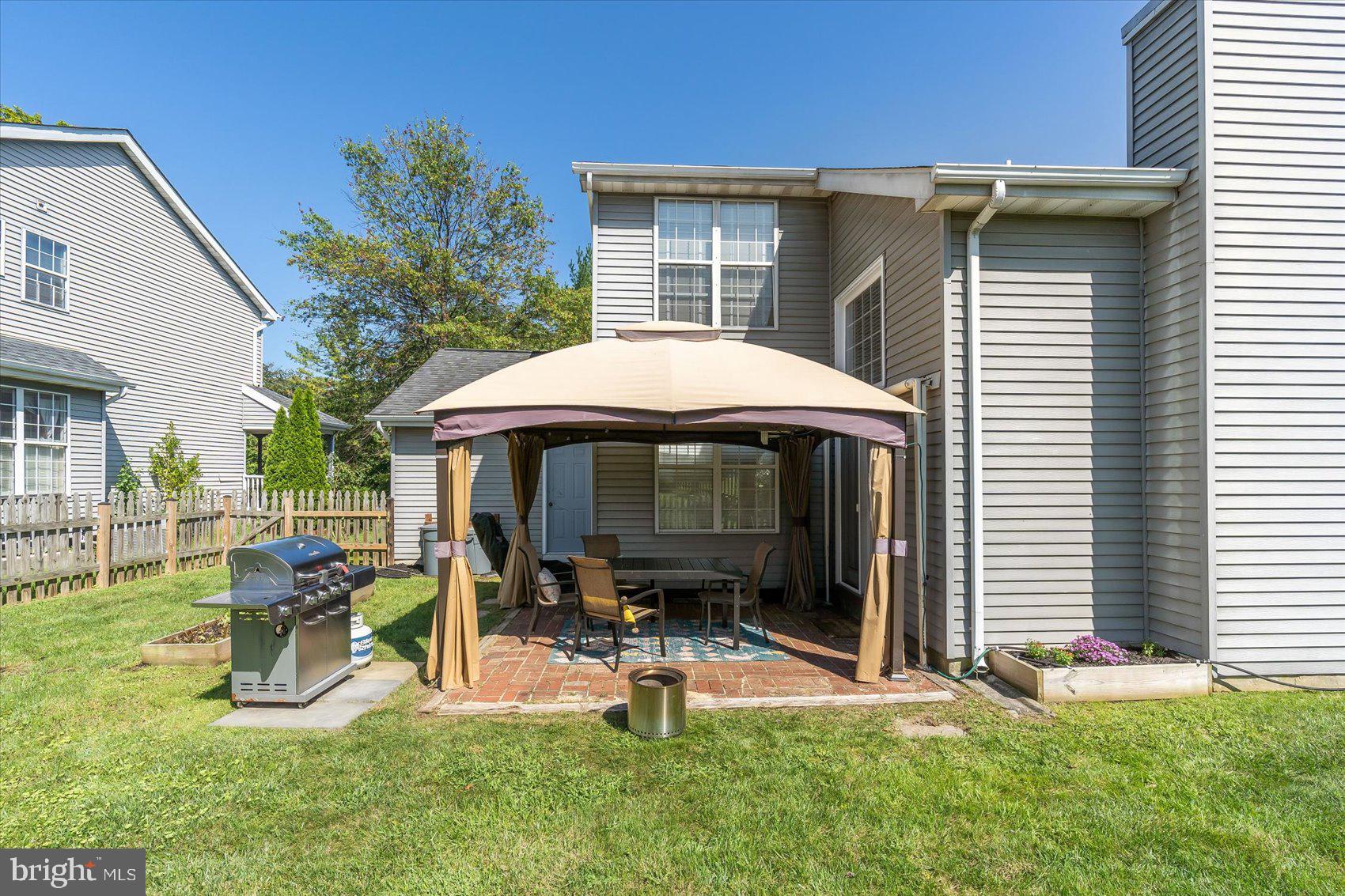 BROOKHURST - Residential