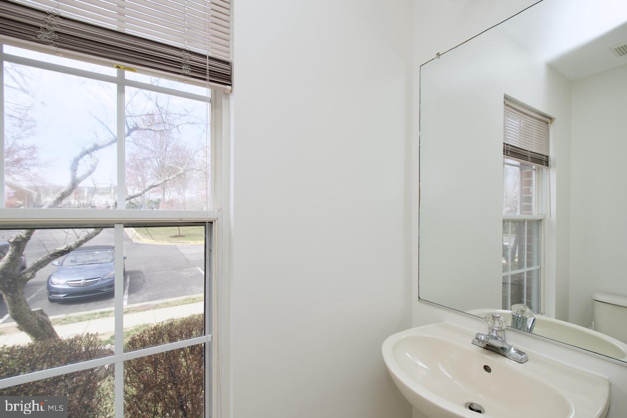 KINGSTOWNE - Residential