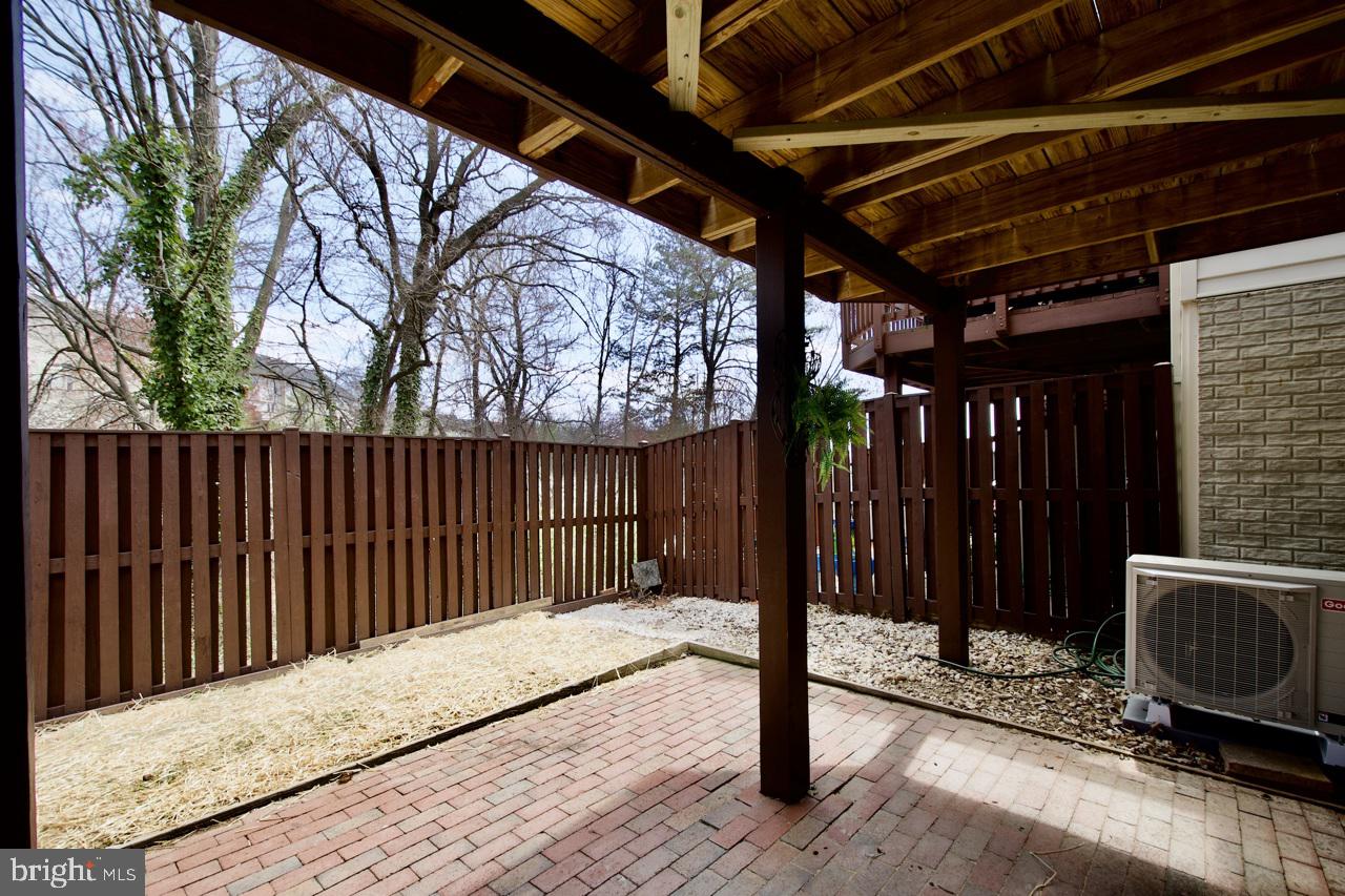 KINGSTOWNE - Residential