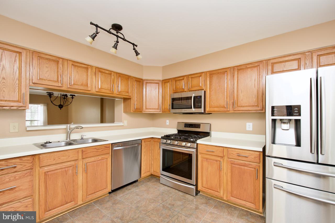 KINGSTOWNE - Residential