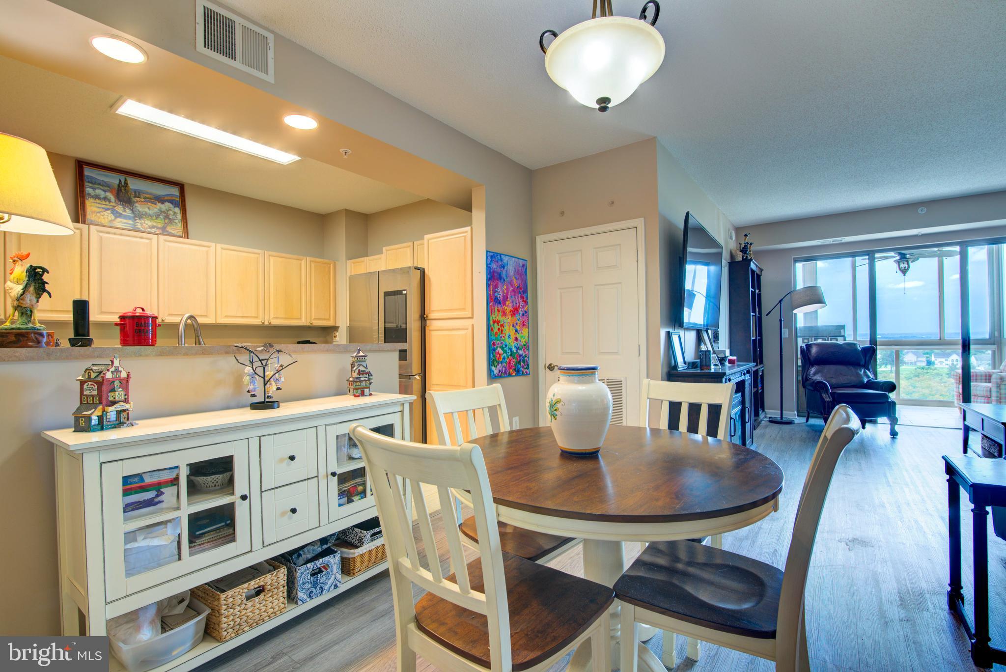 LANSDOWNE WOODS - Residential