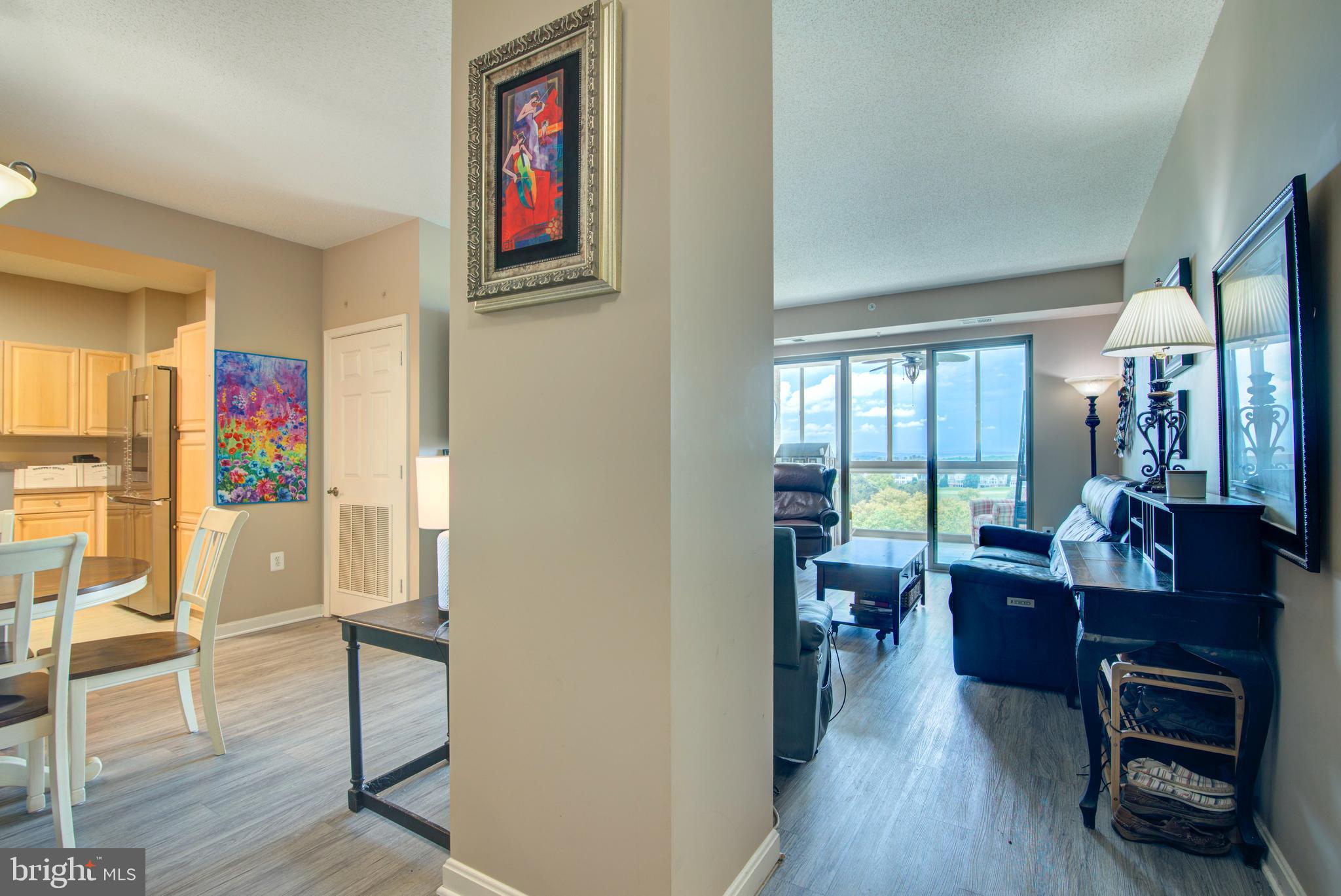 LANSDOWNE WOODS - Residential