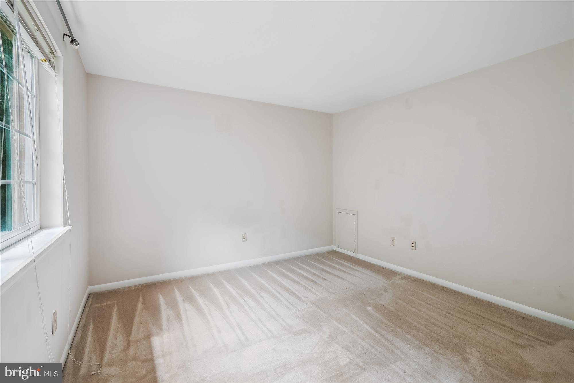 RIVER TERRACE - Residential Lease