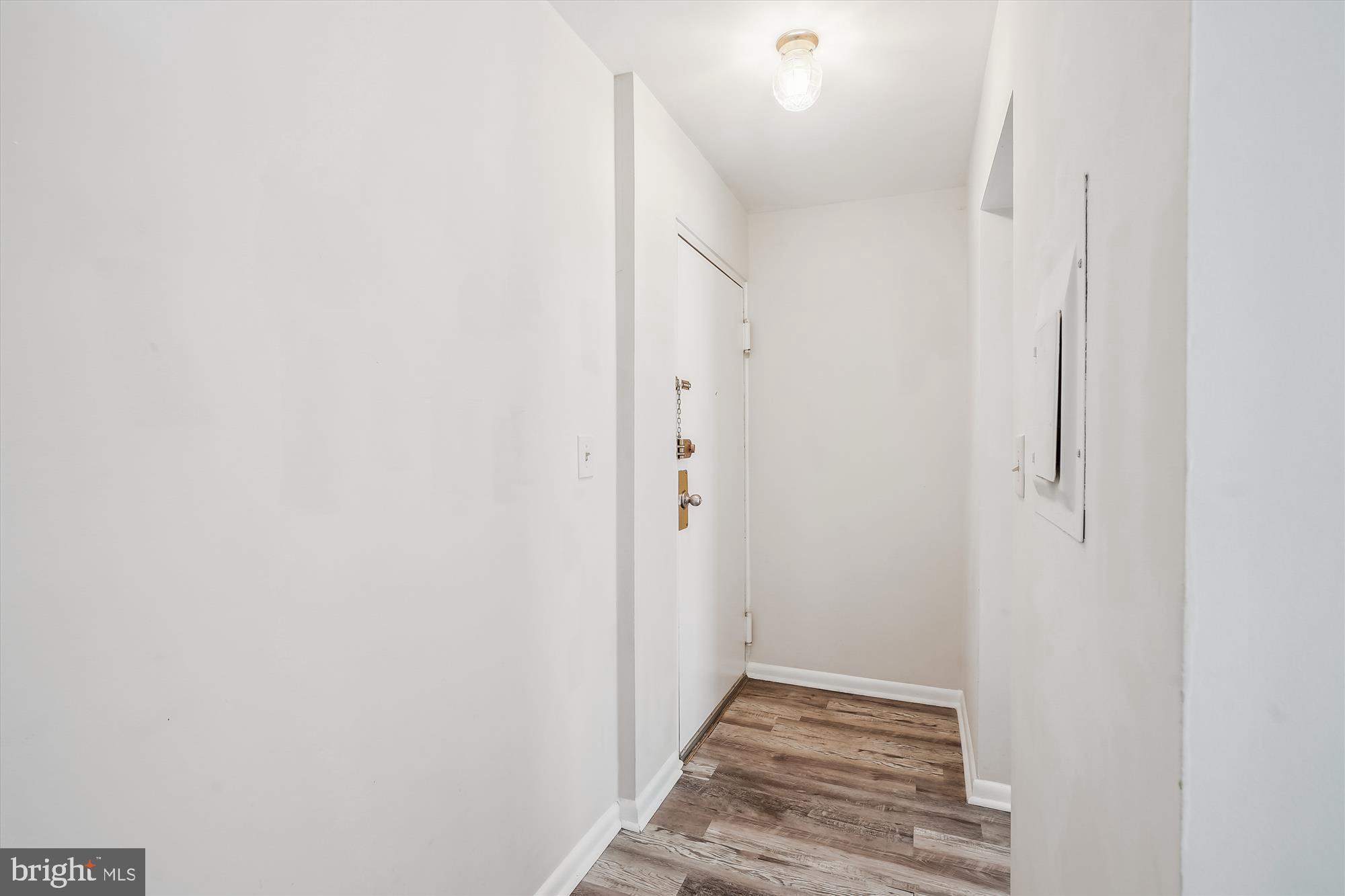 RIVER TERRACE - Residential Lease