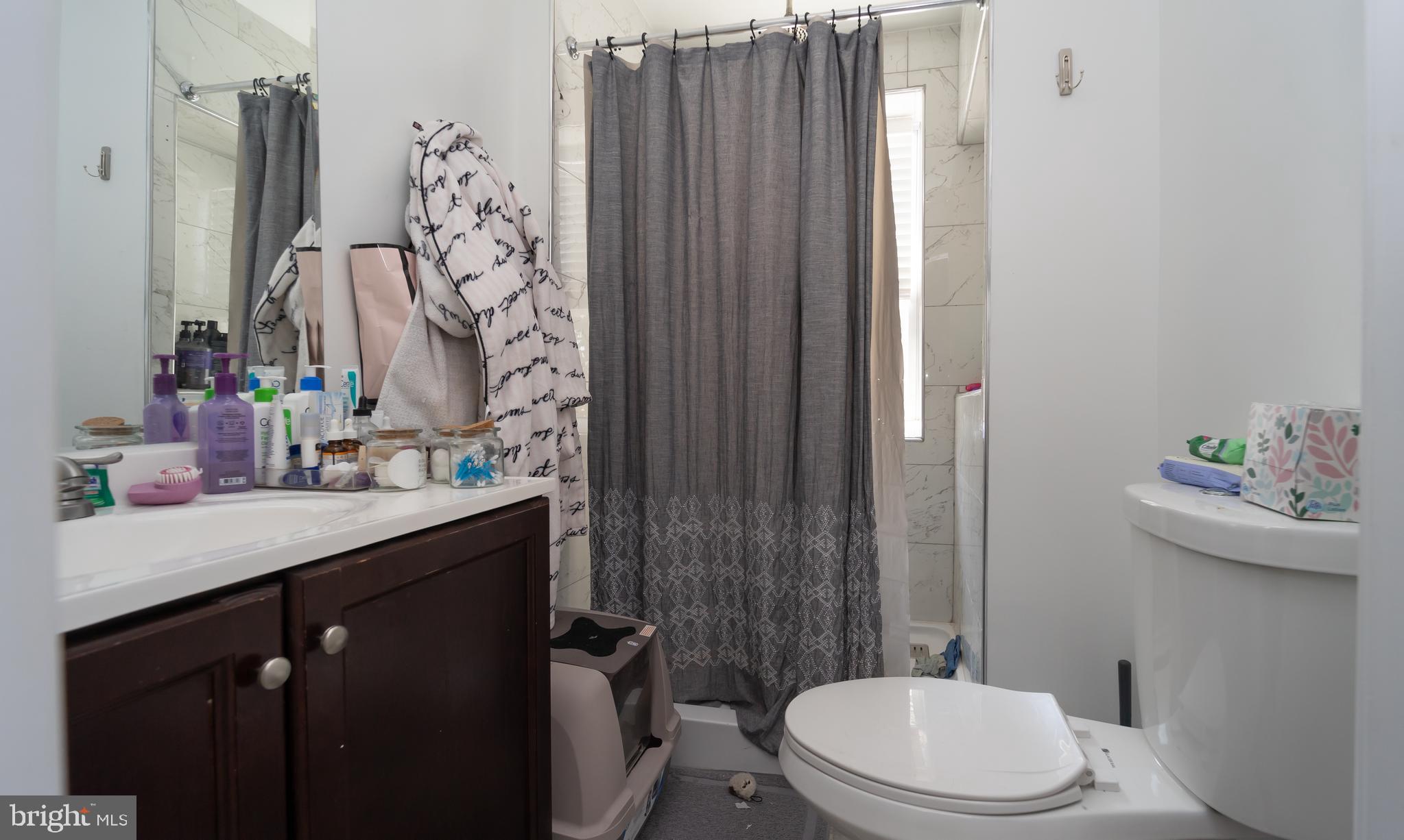 WASHINGTON VILLAGE - Residential