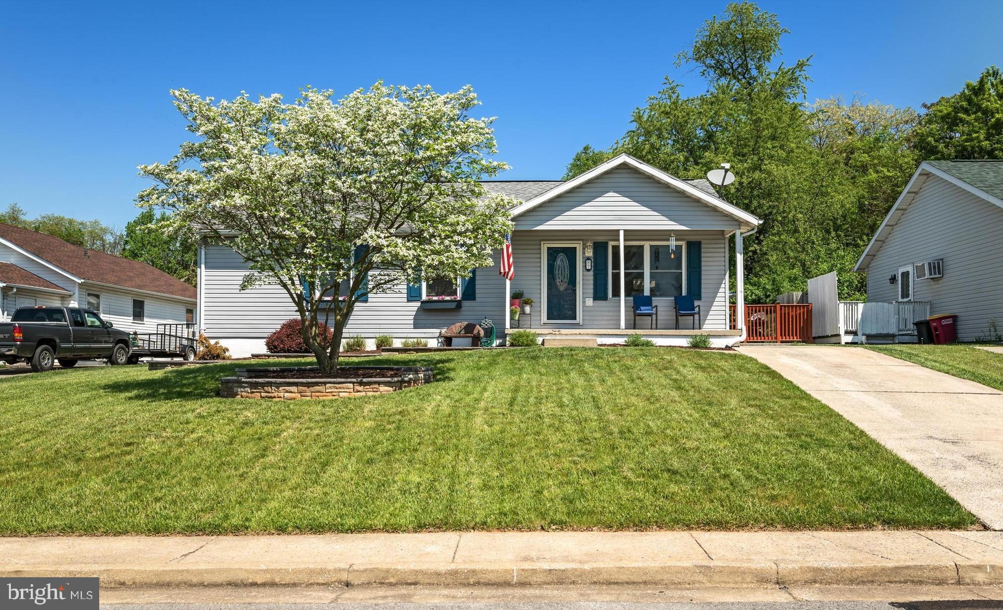 PATRICK HENRY ESTATES - Residential