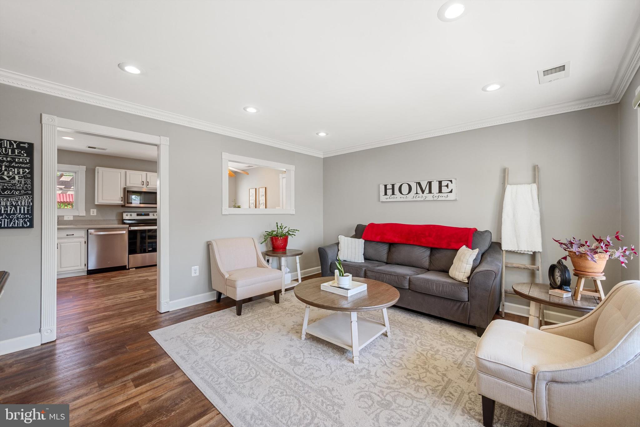 PATRICK HENRY ESTATES - Residential