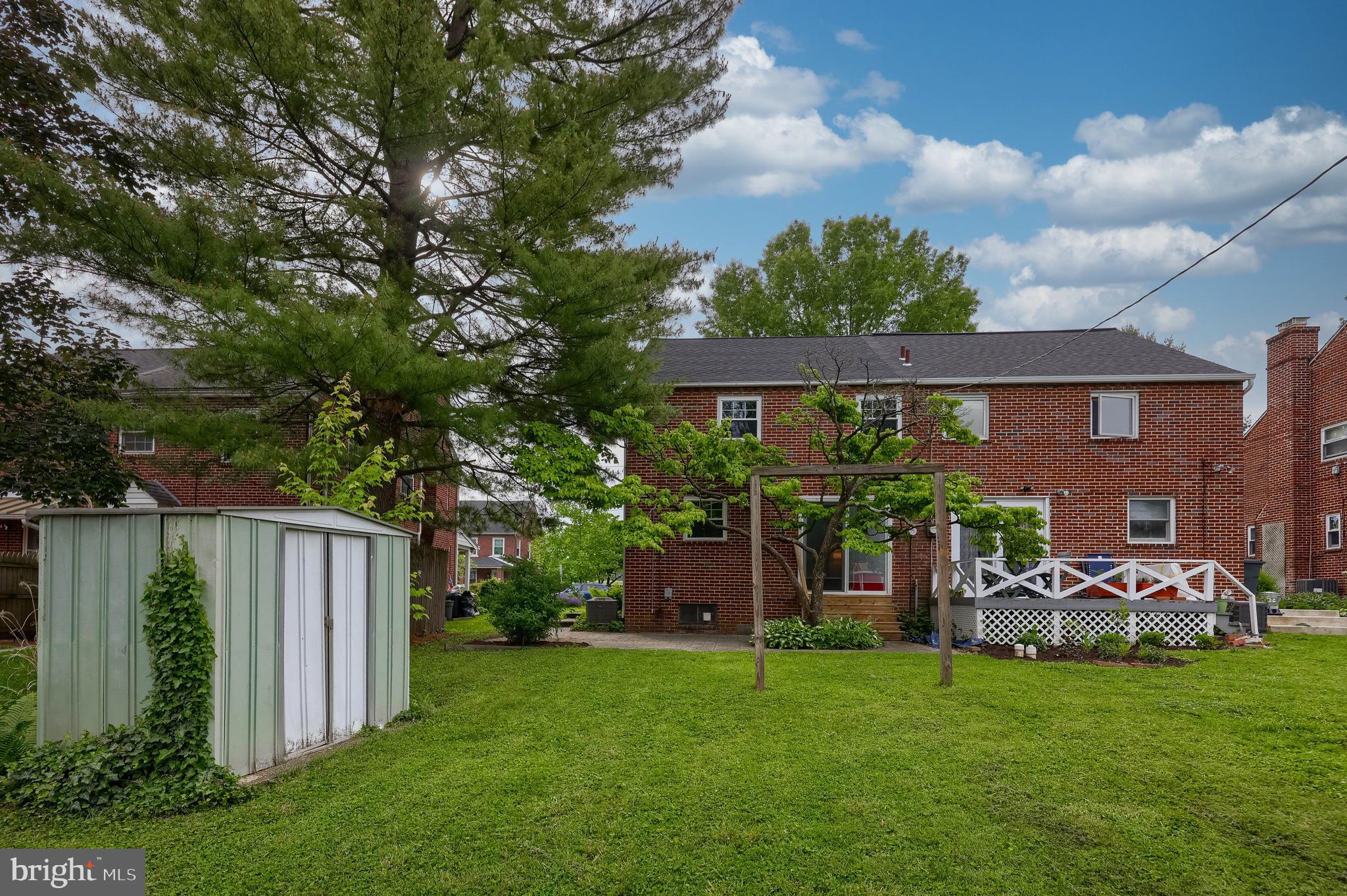 322 ATKINS AVENUE