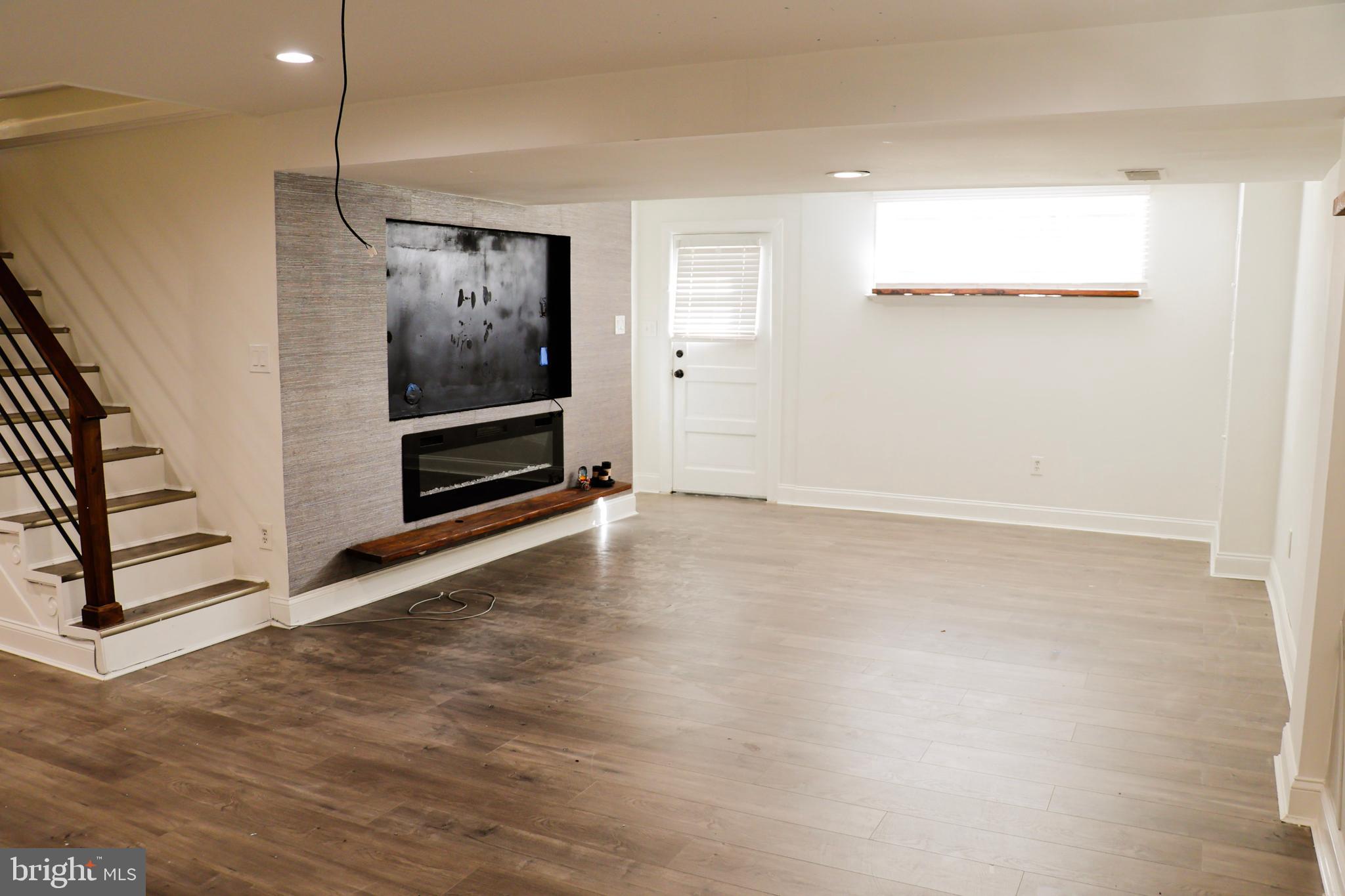 CONN AVE PARK - Residential