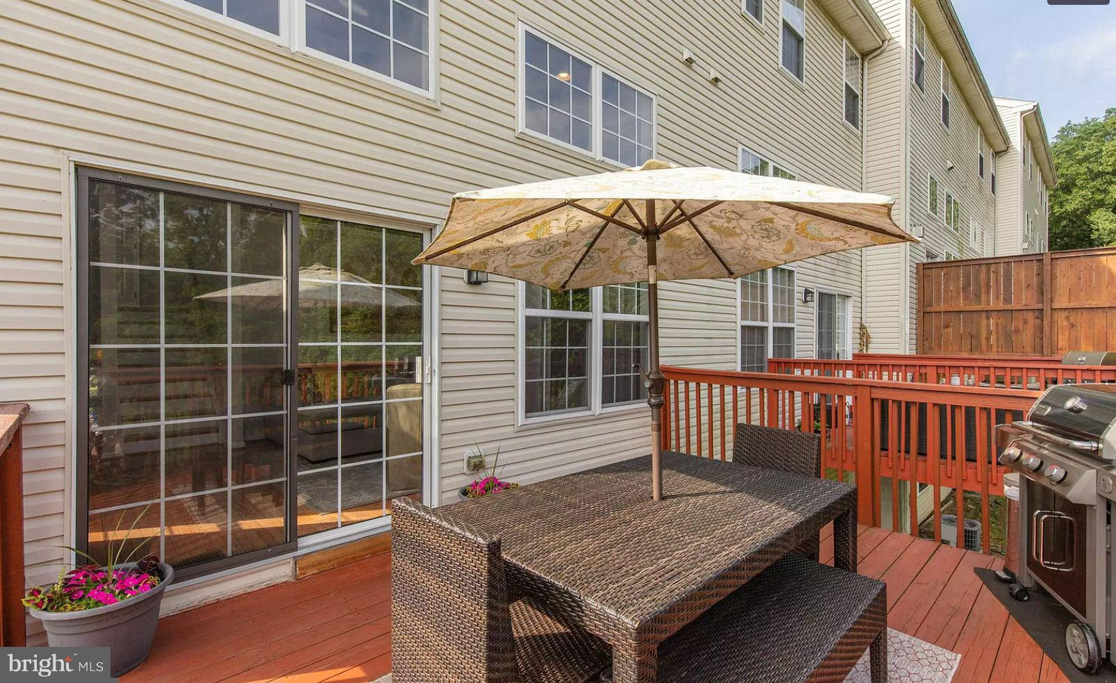 GARRISON GREENE - Residential Lease