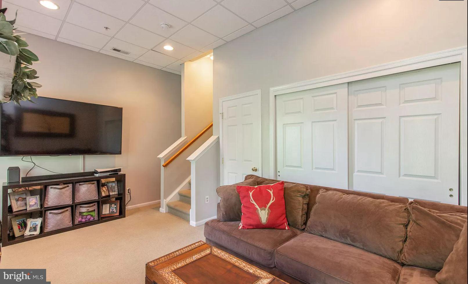 GARRISON GREENE - Residential Lease