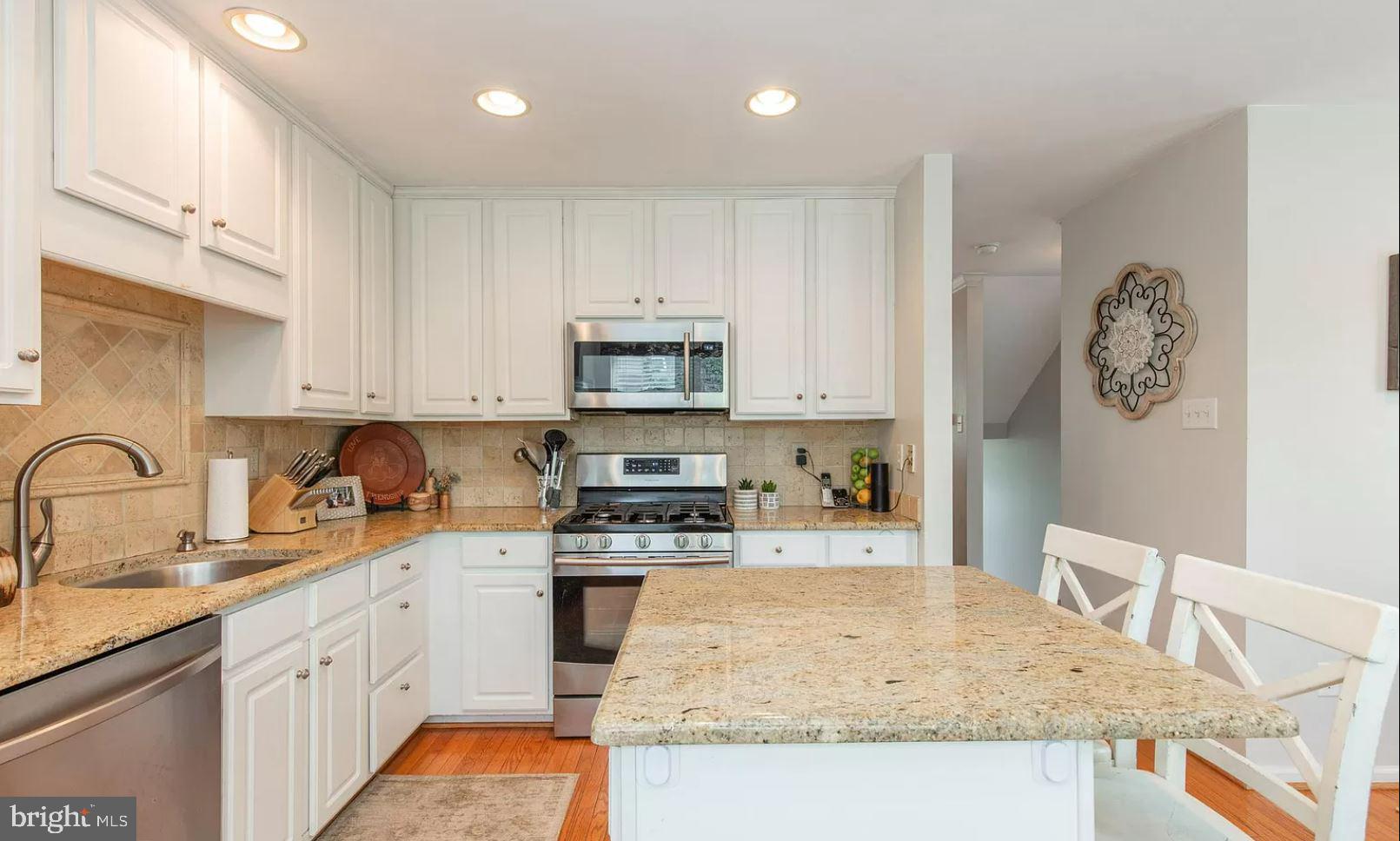 GARRISON GREENE - Residential Lease