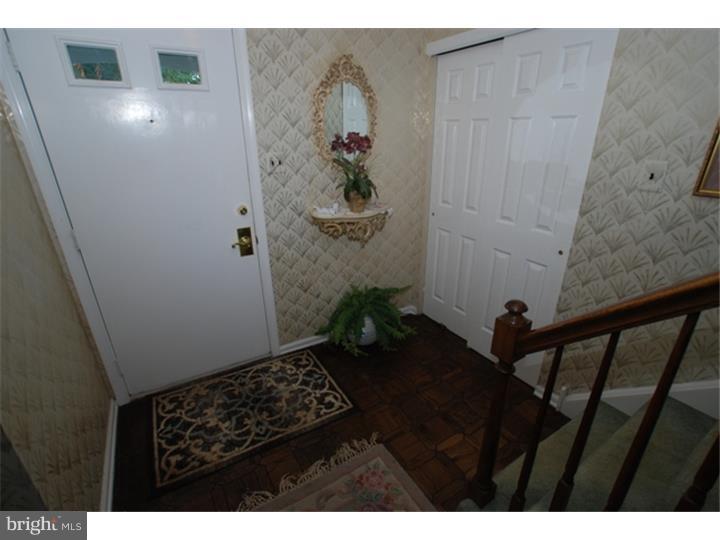 CEDAR HOLLOW - Residential