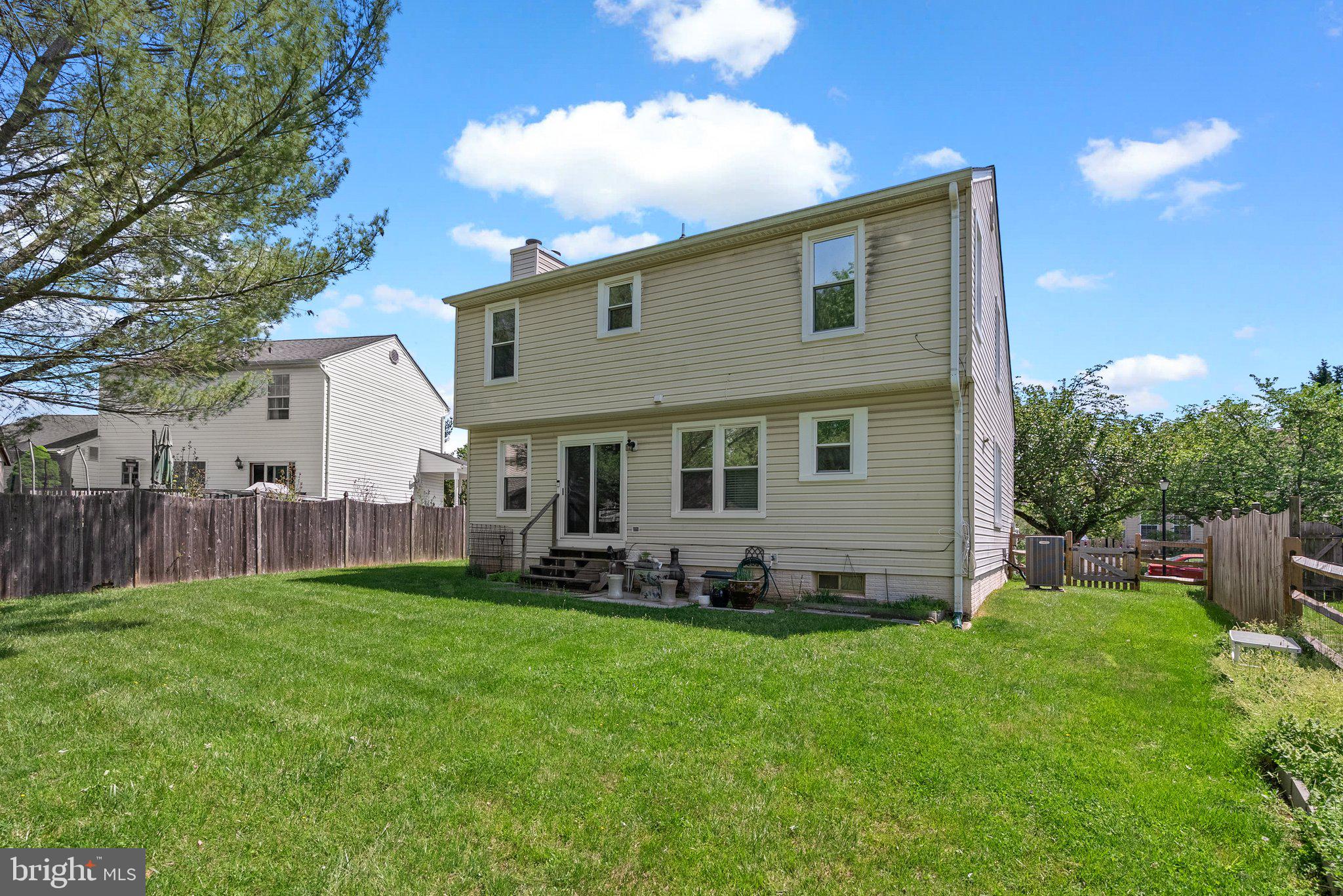 POTOMAC RIDGE - Residential