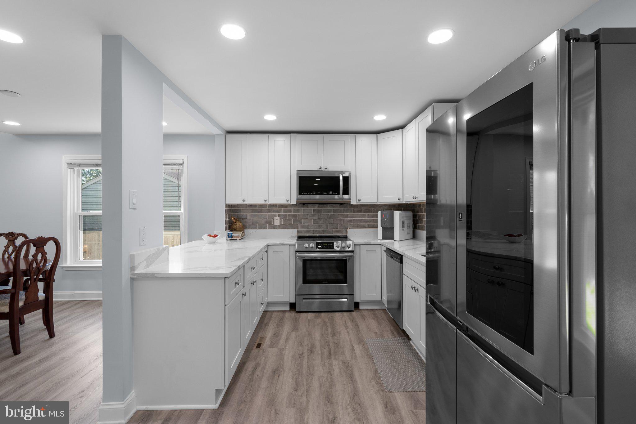 POTOMAC RIDGE - Residential