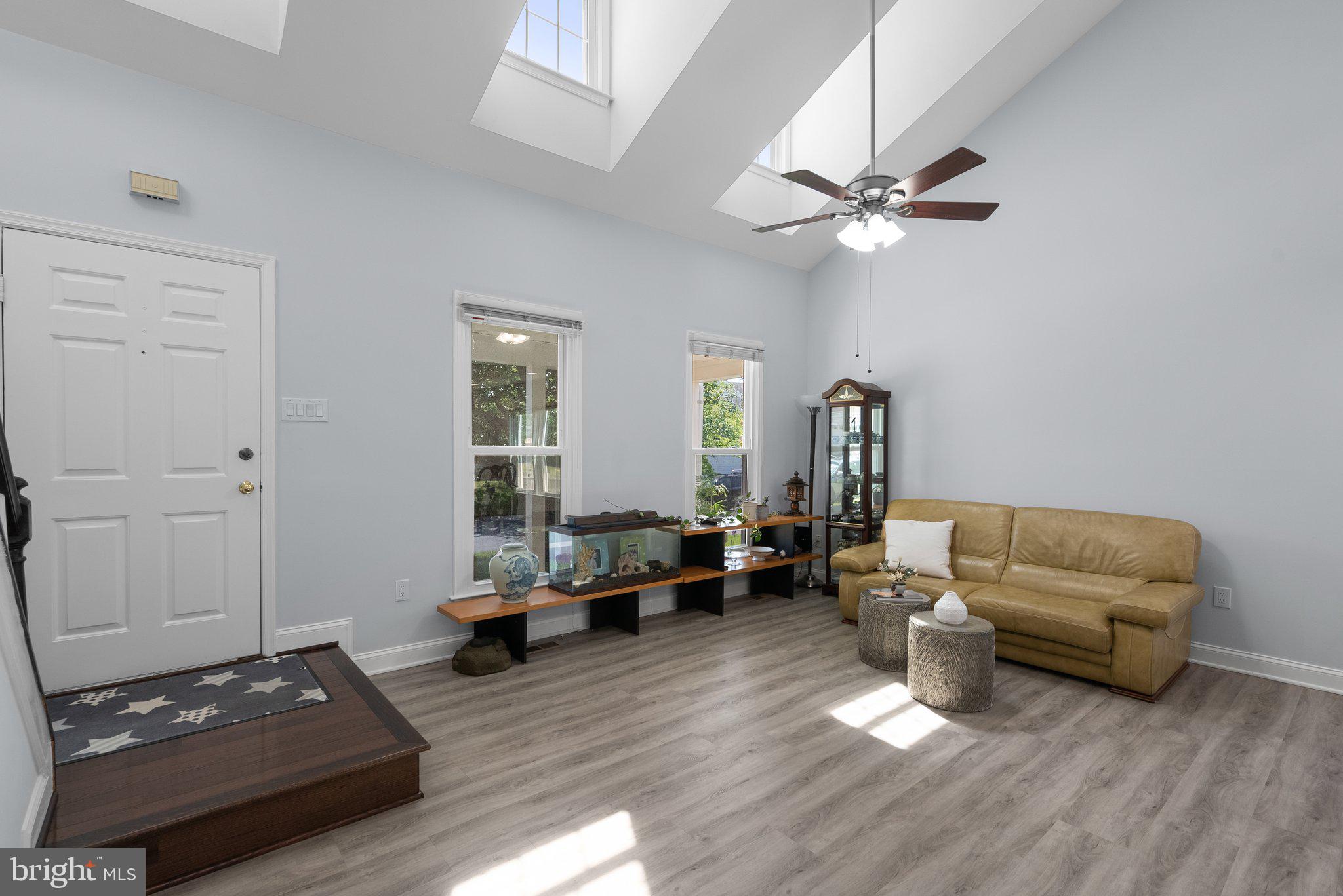 POTOMAC RIDGE - Residential