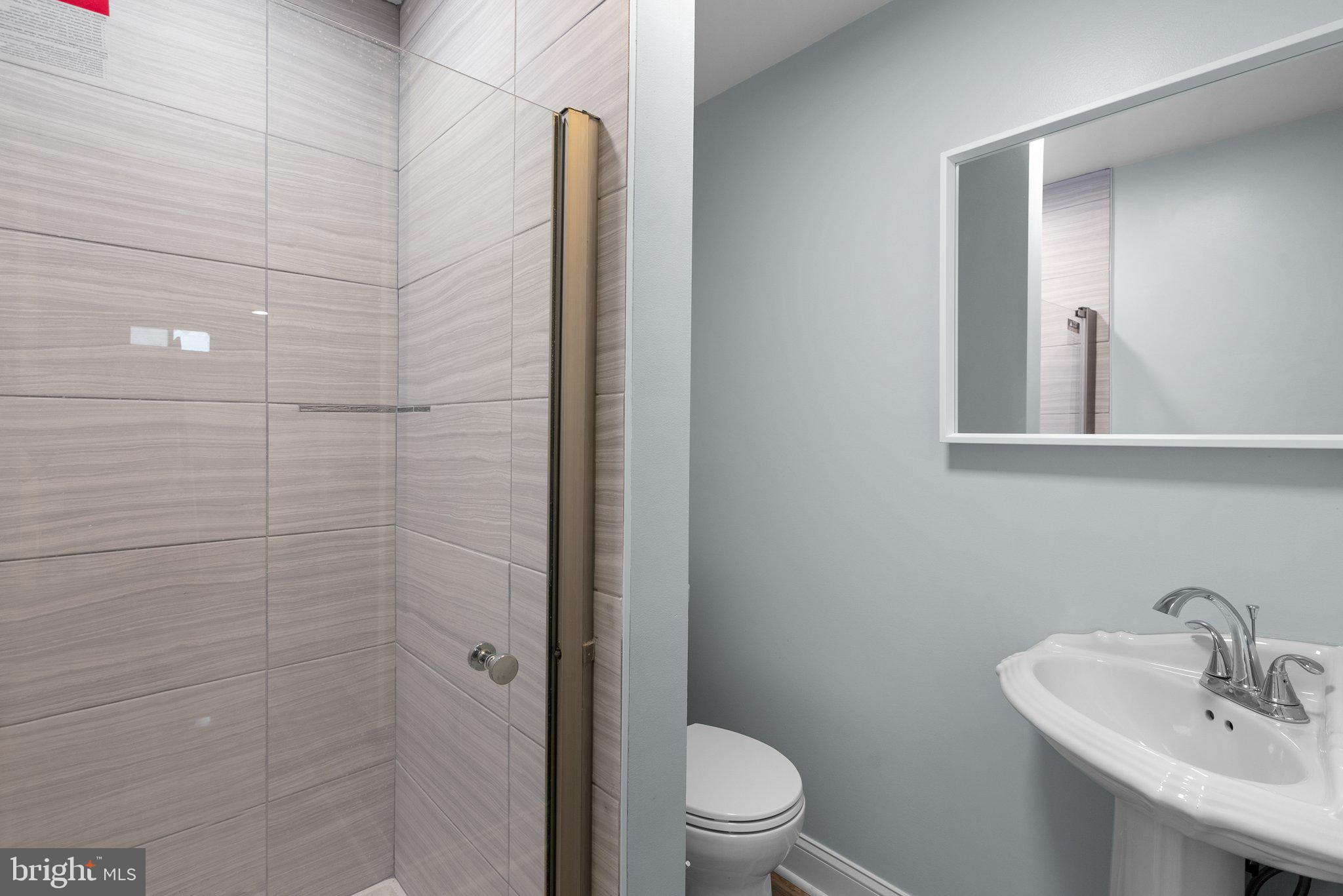 POTOMAC RIDGE - Residential